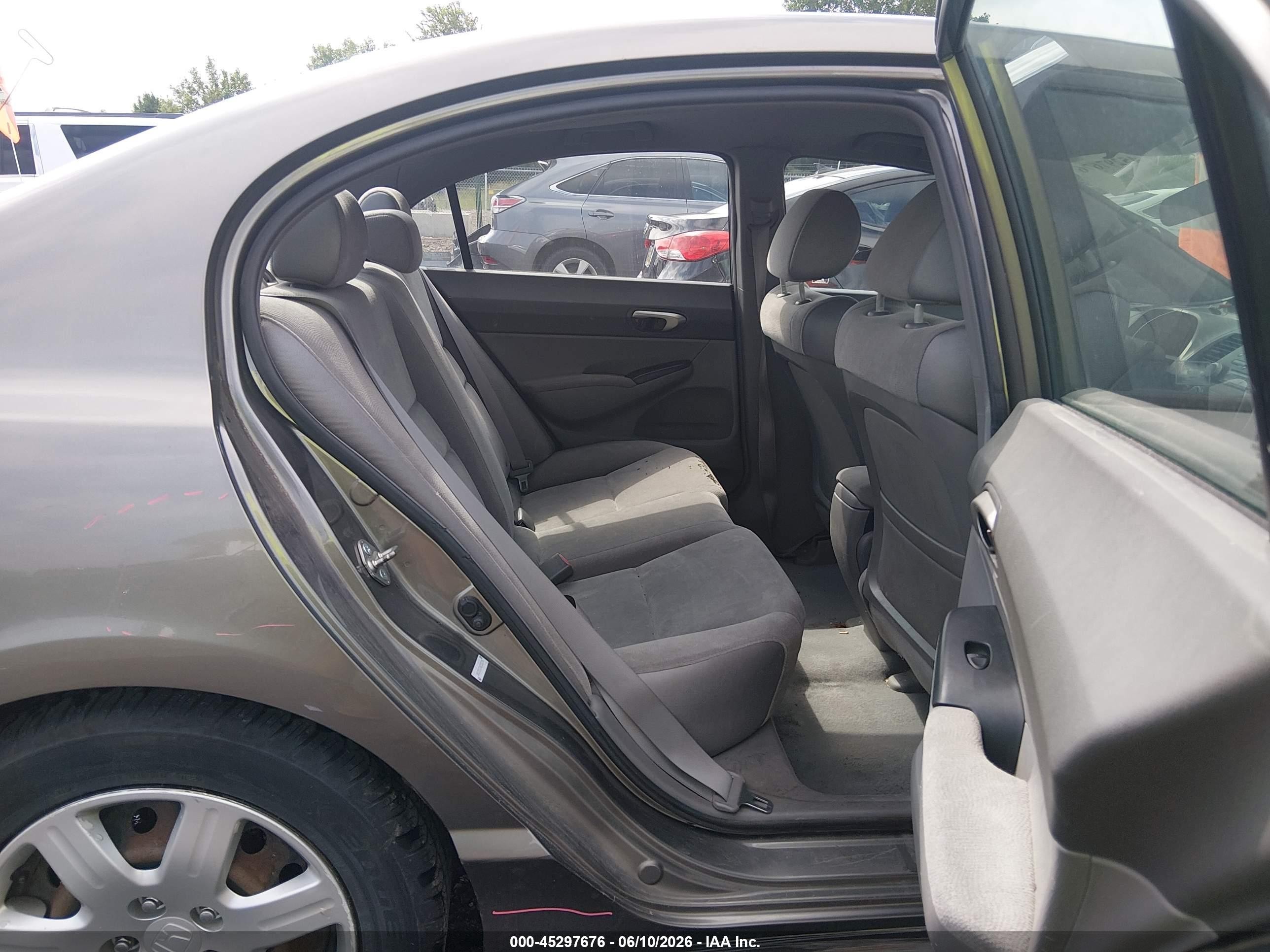 2006 Honda Civic Lx Gray vin: 1HGFA16576L038799