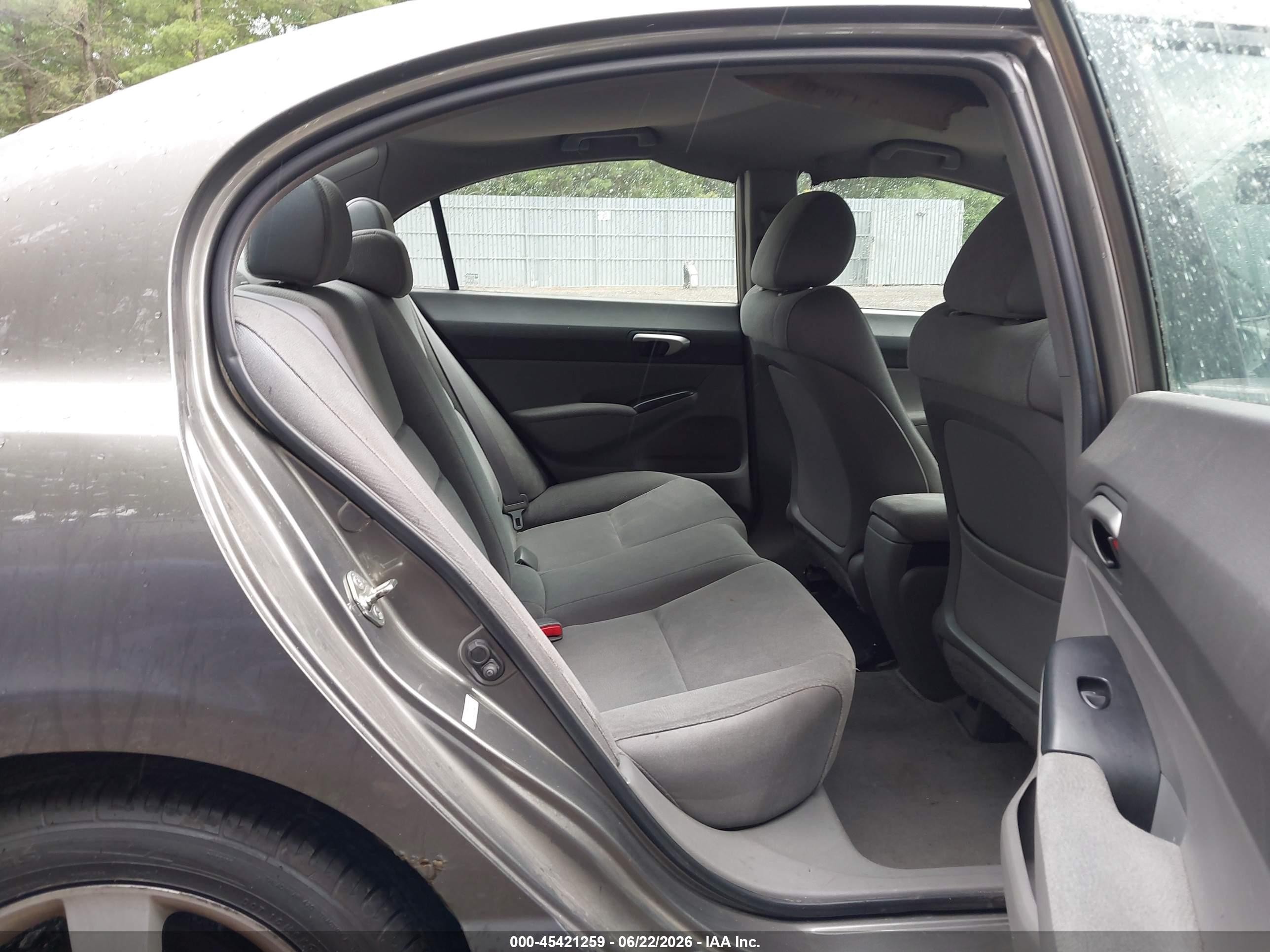 2007 Honda Civic Lx Gray vin: 1HGFA16577L019039