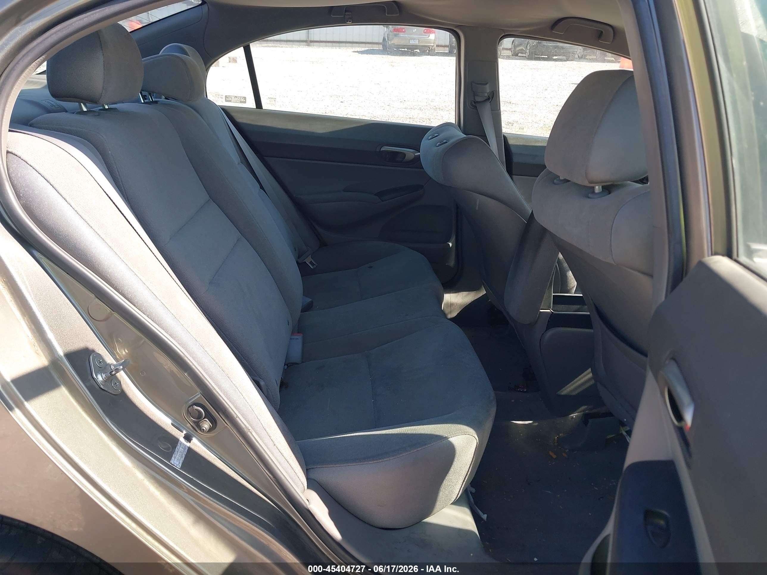 2007 Honda Civic Lx Gray vin: 1HGFA16577L065227