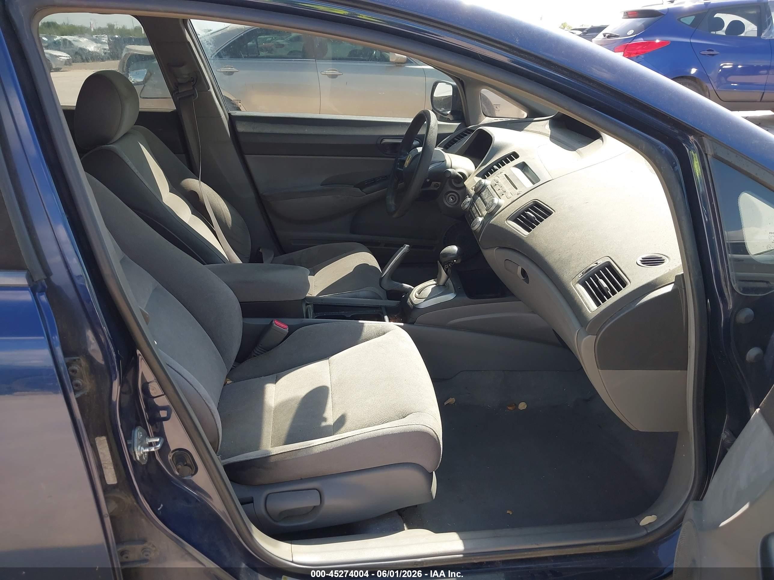2008 Honda Civic Lx Blue vin: 1HGFA16578L005756
