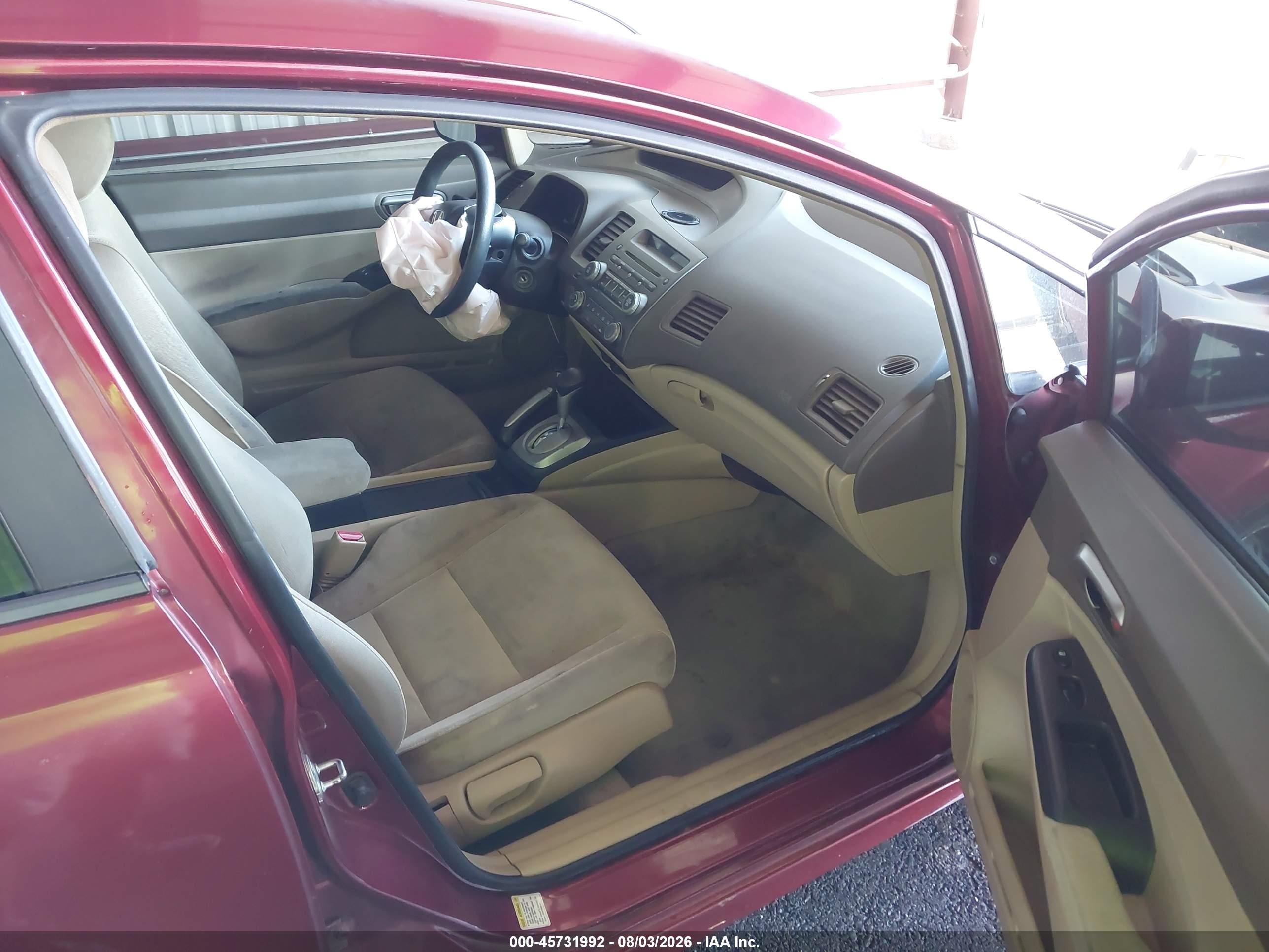 2008 Honda Civic Lx Burgundy vin: 1HGFA16578L040510