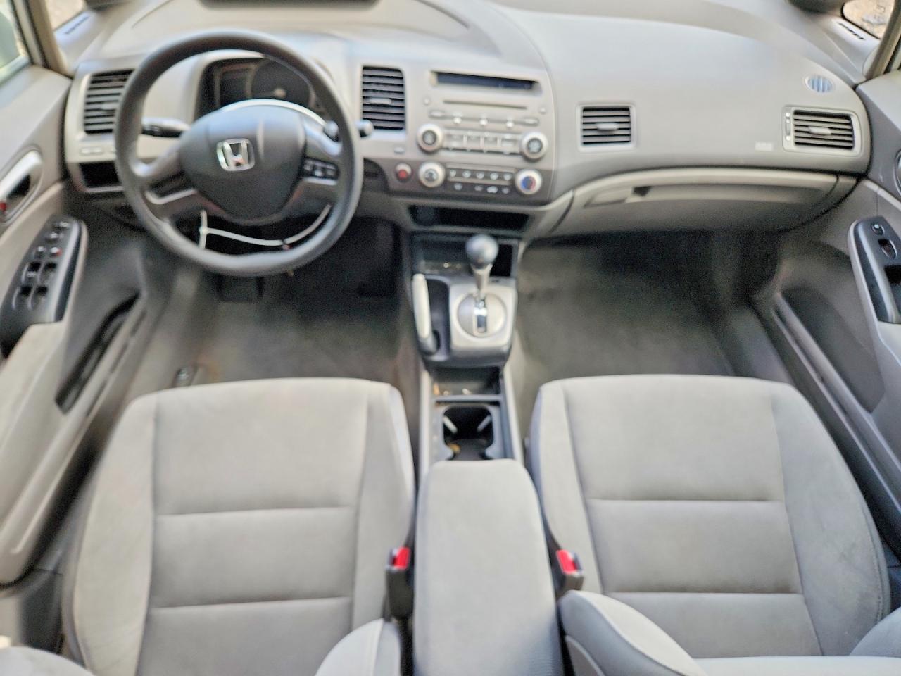 2008 Honda Civic Lx Серебряный vin: 1HGFA16578L073975
