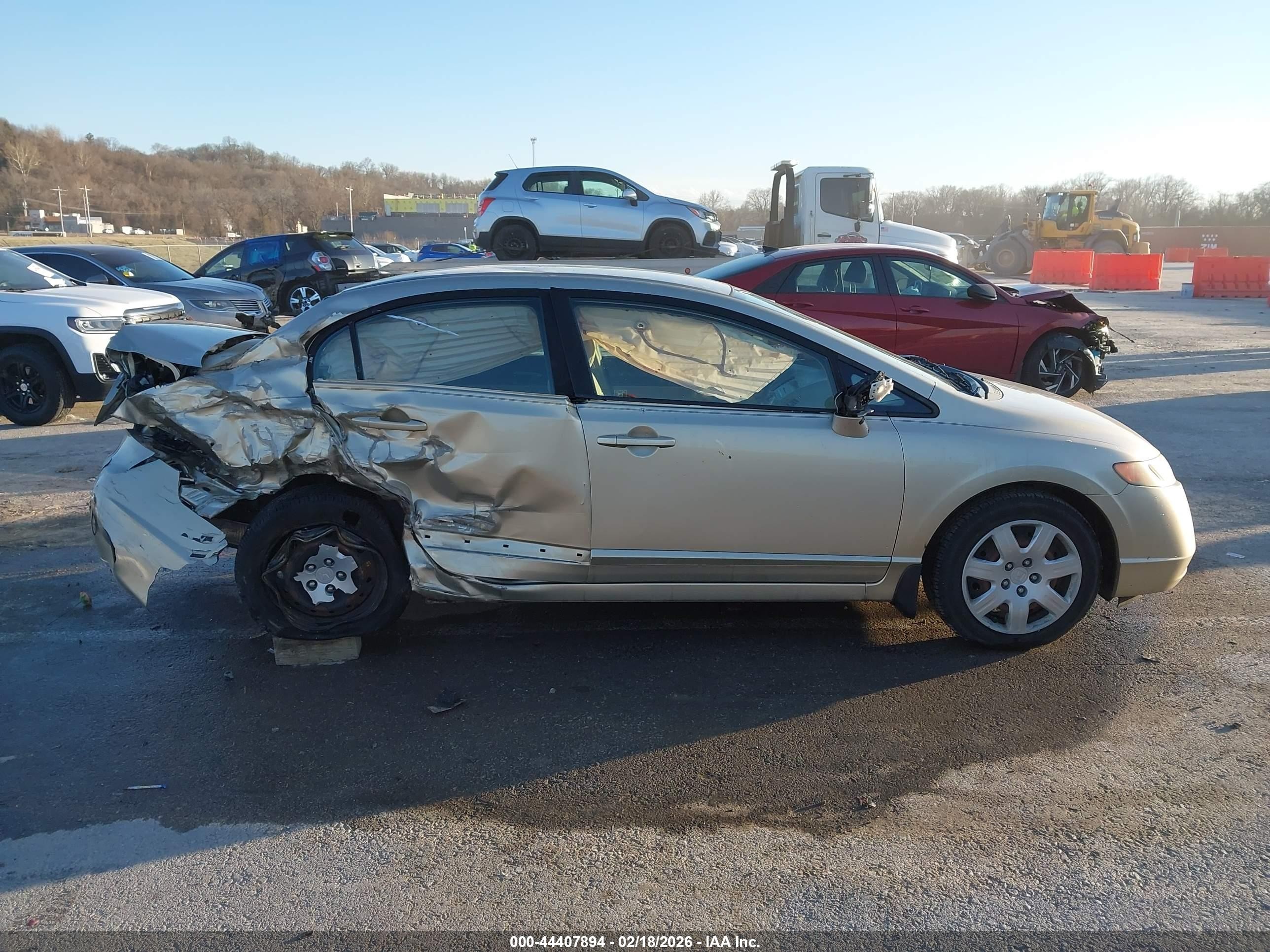 2008 Honda Civic Lx Золотой vin: 1HGFA16578L112094