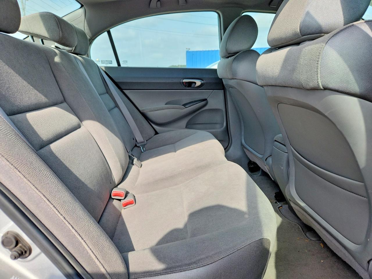 2006 Honda Civic Lx Silver vin: 1HGFA16586L055434