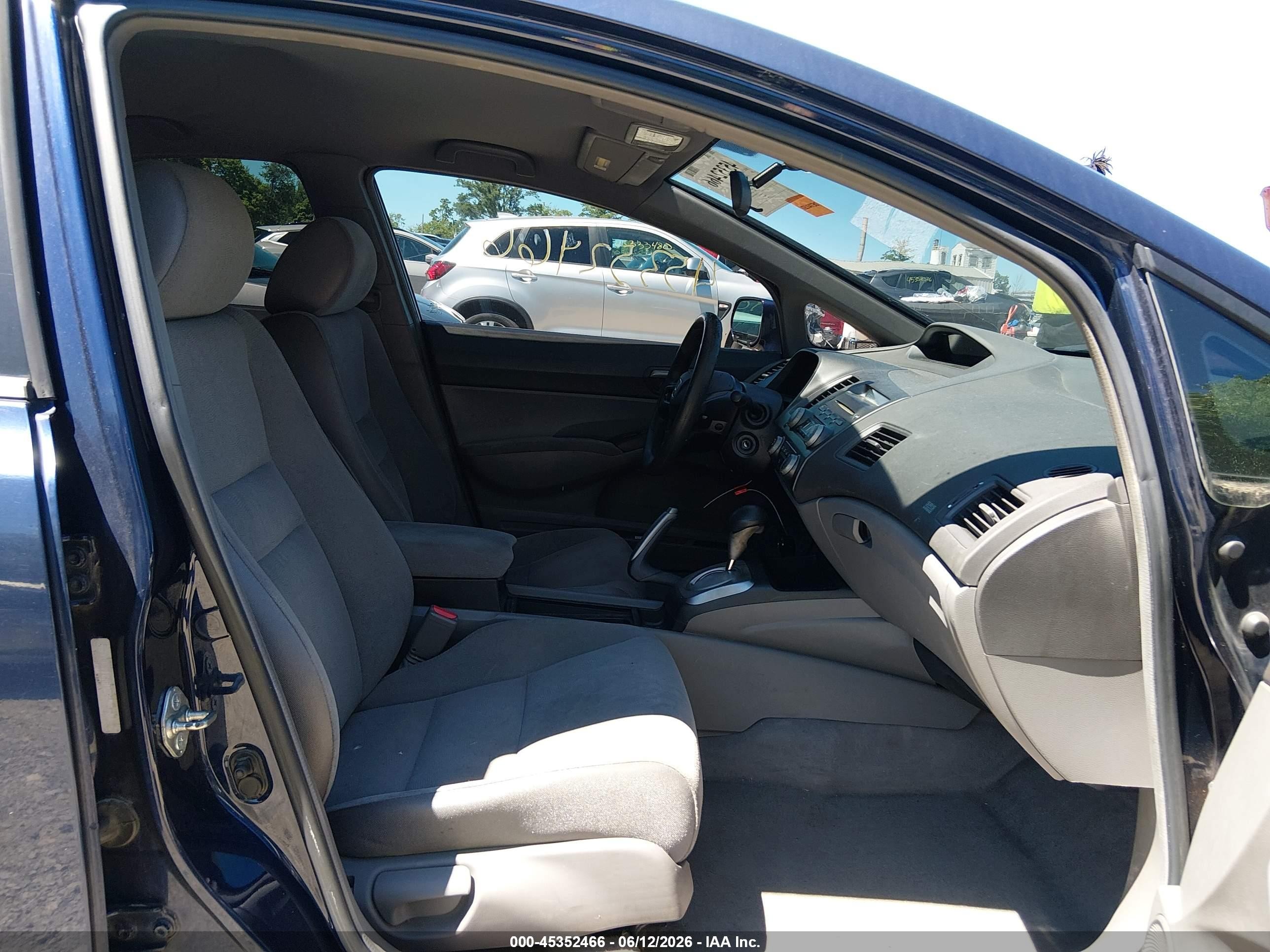 2006 Honda Civic Lx Blue vin: 1HGFA16586L082133