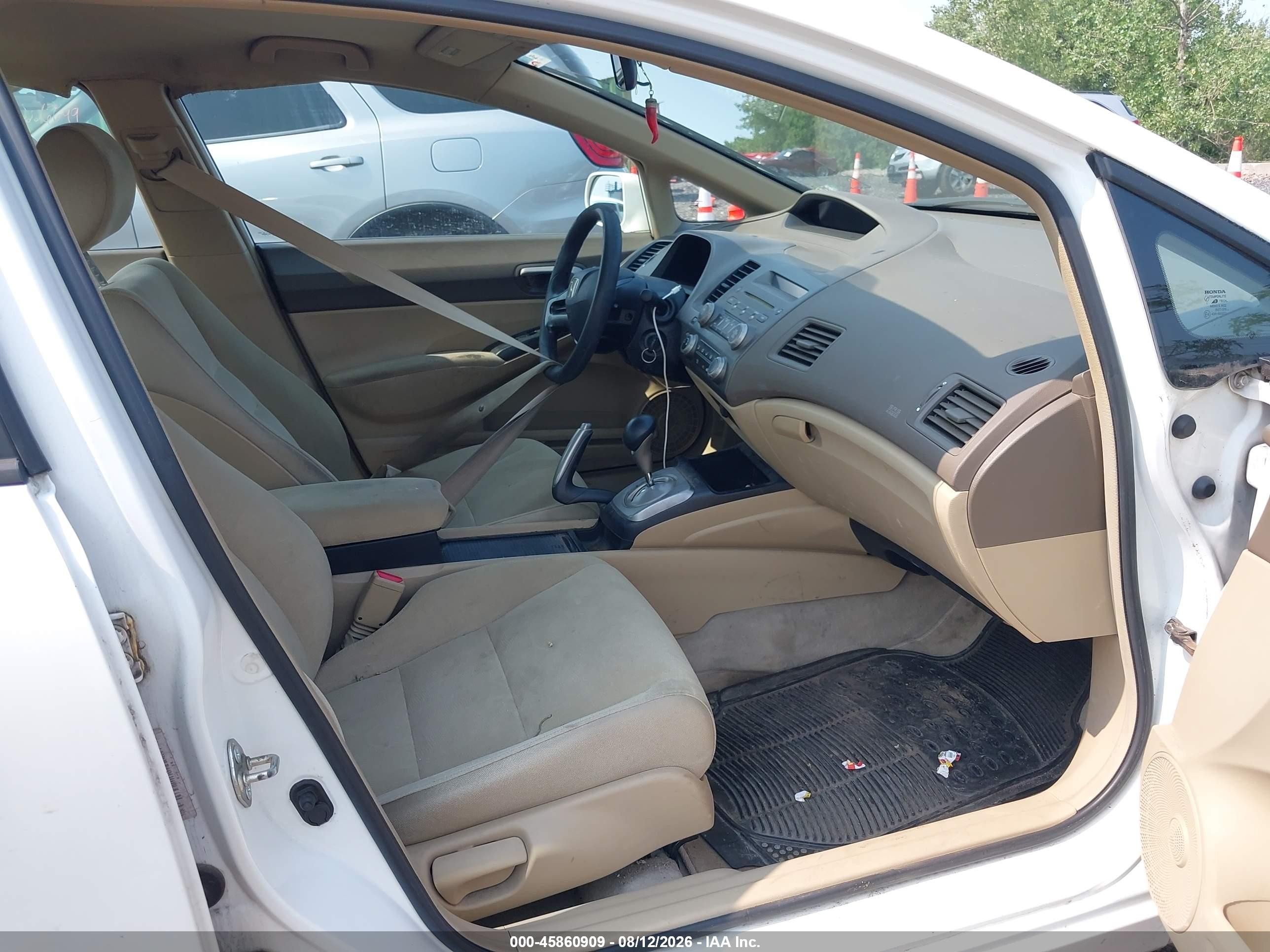 2006 Honda Civic Lx White vin: 1HGFA16586L126311