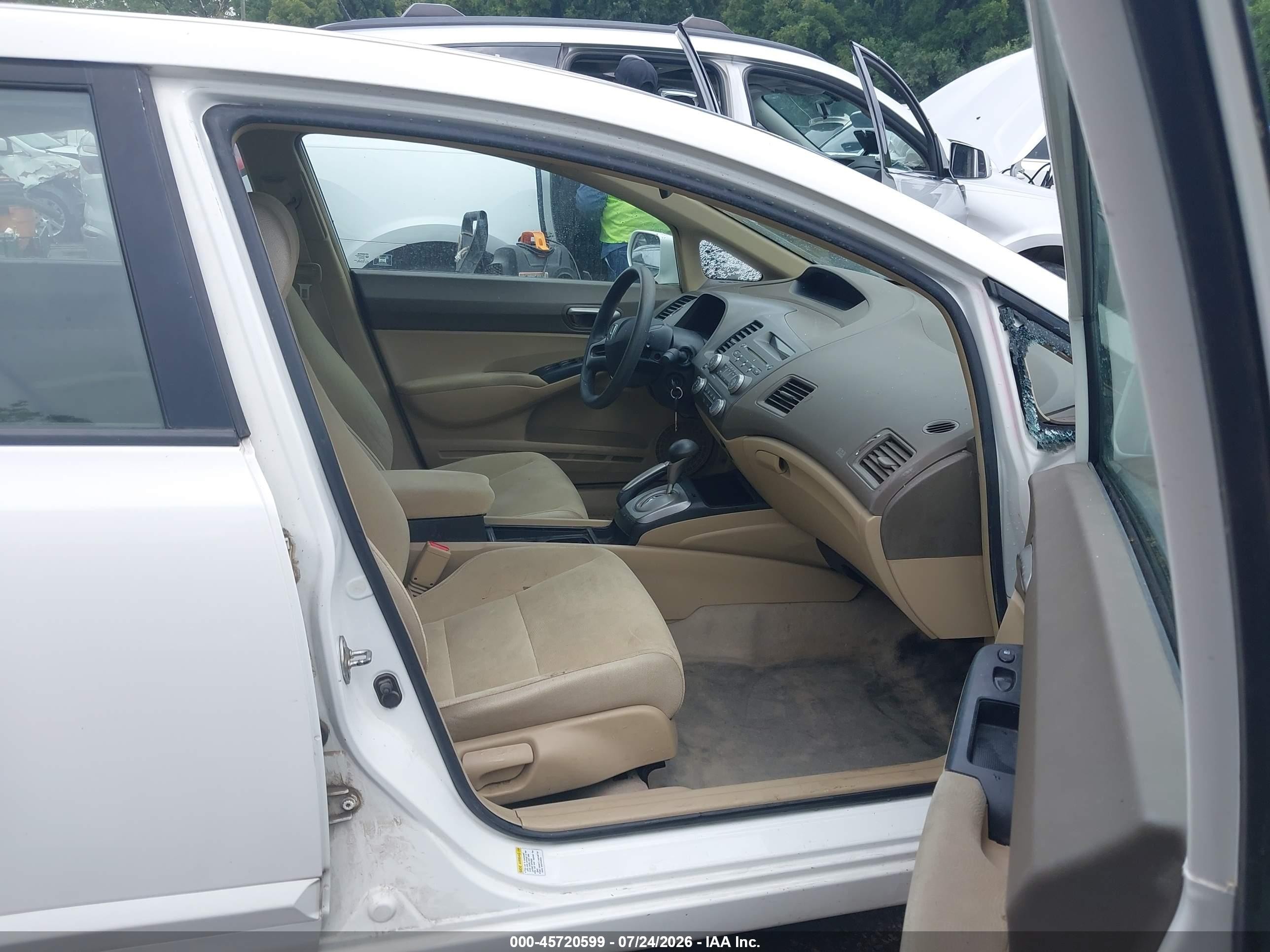 2007 Honda Civic Lx White vin: 1HGFA16587L042202