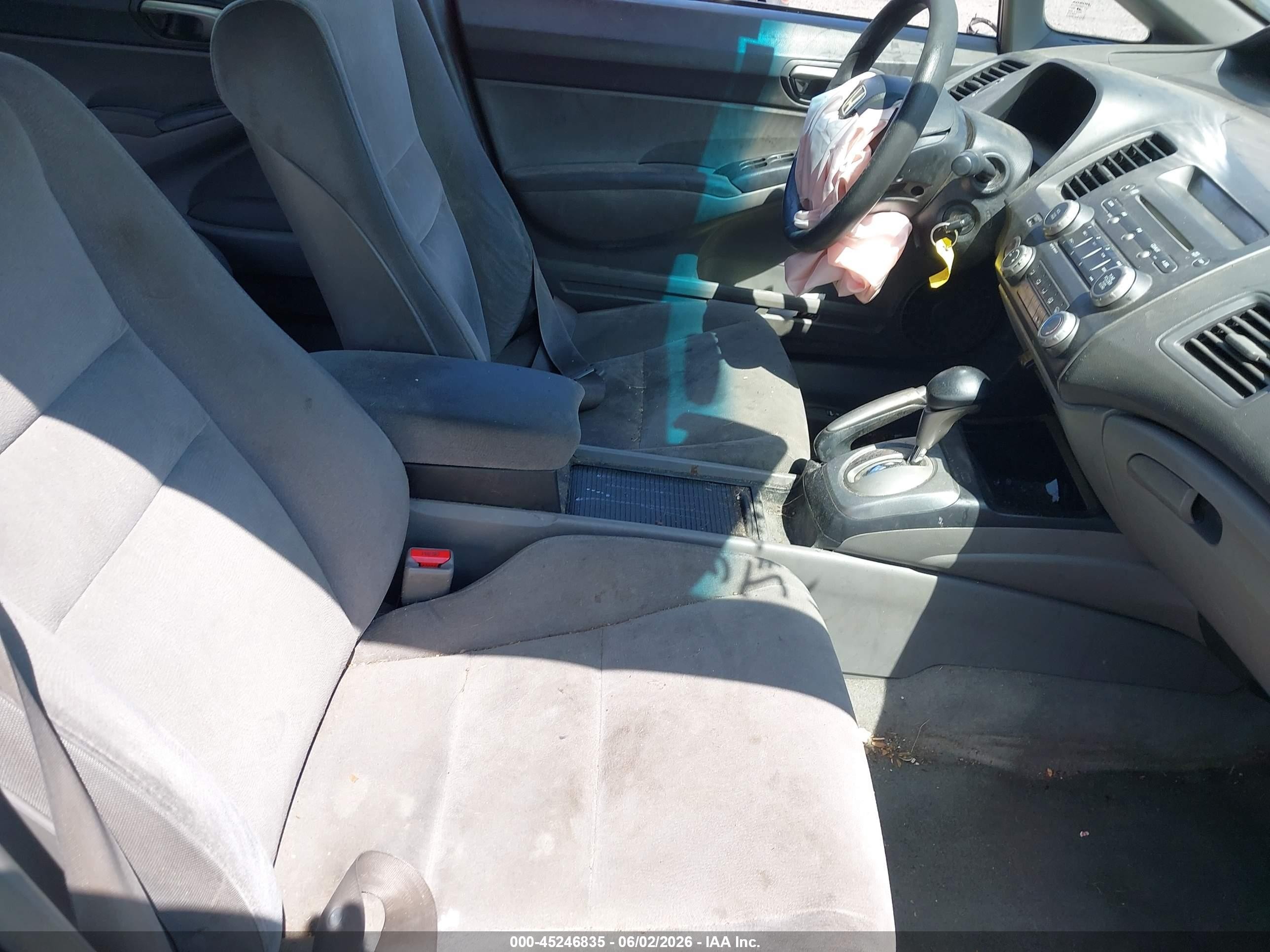 2007 Honda Civic Lx Pewter vin: 1HGFA16587L057699