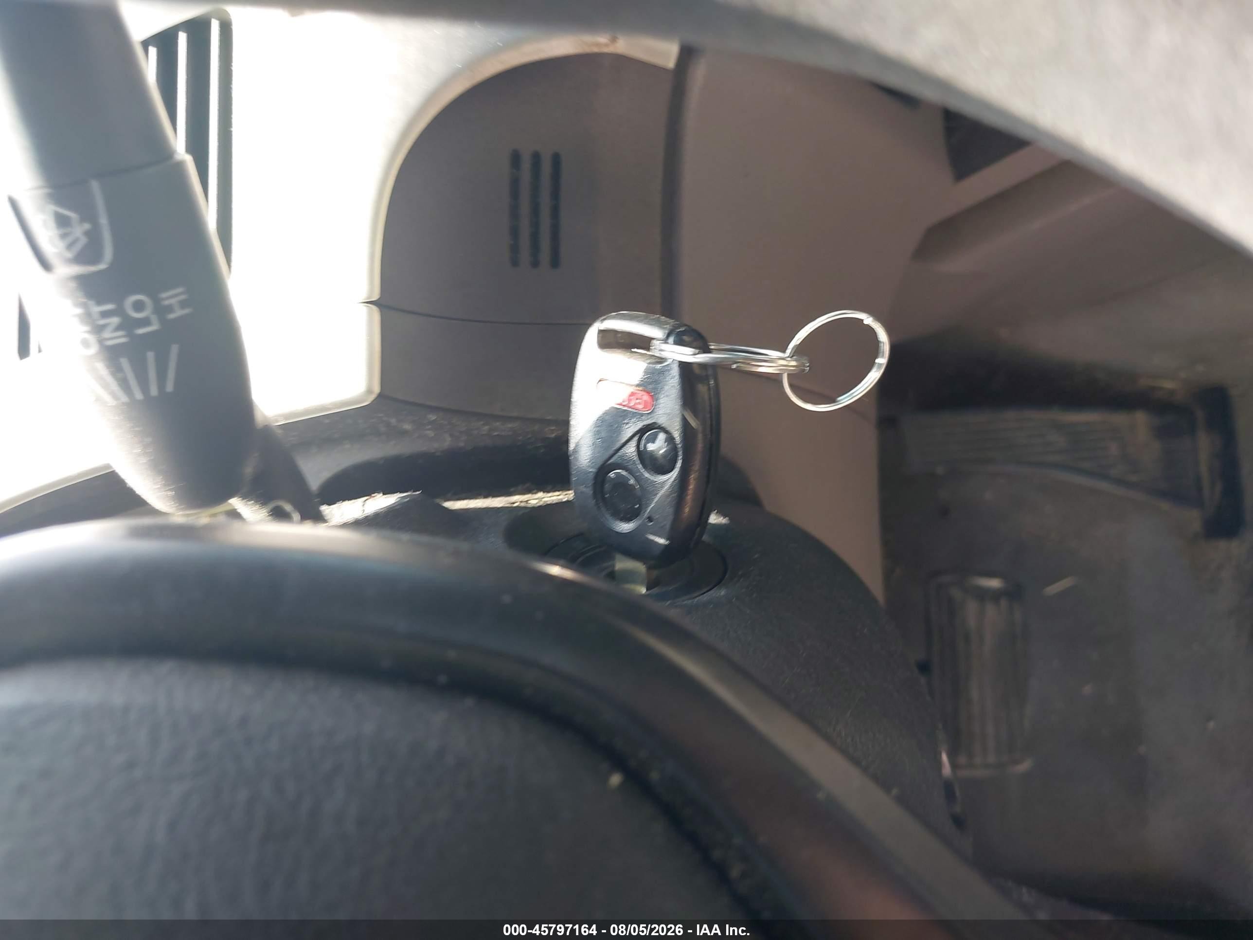 2007 Honda Civic Lx Серебряный vin: 1HGFA16587L064748