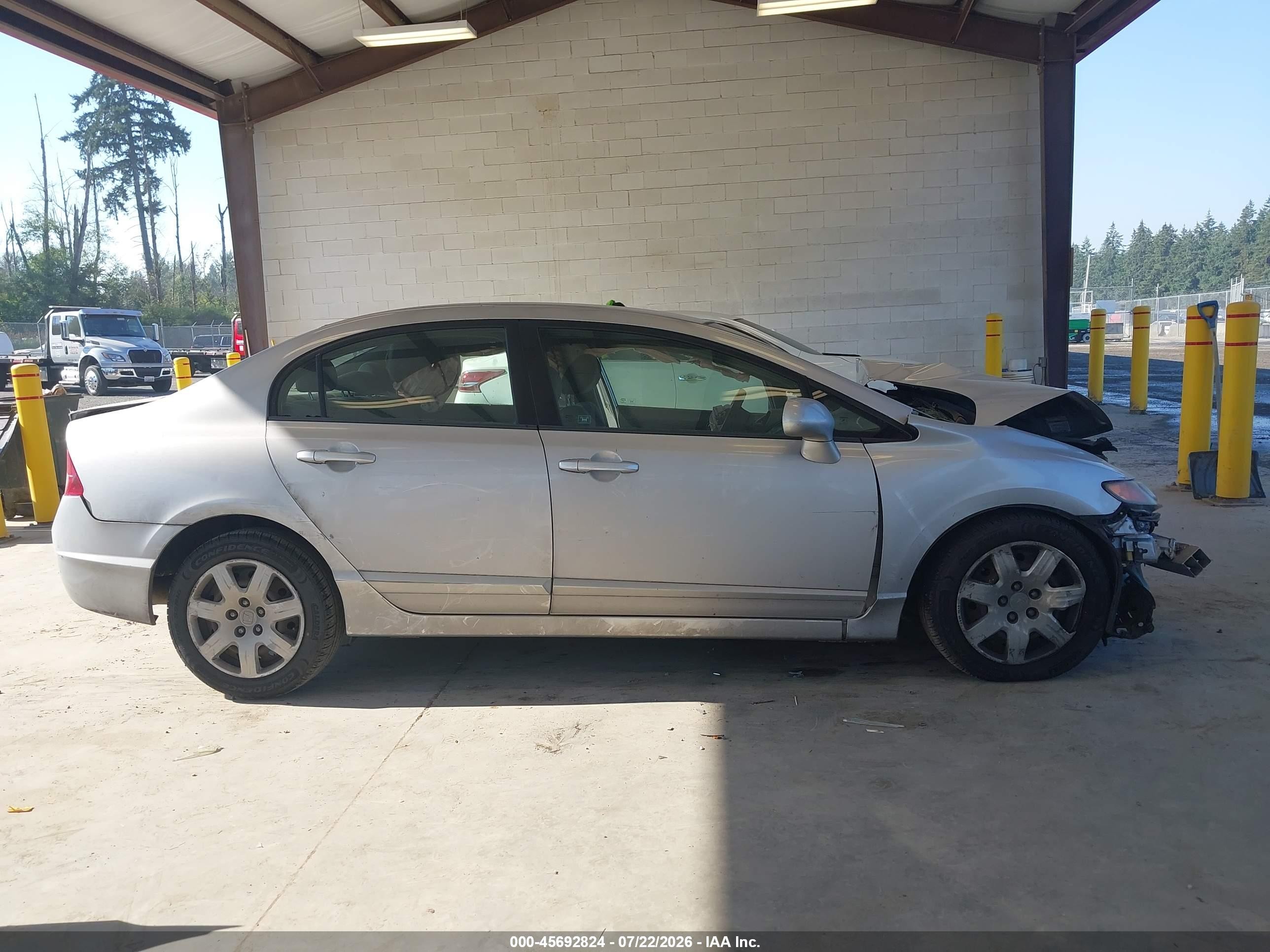 2007 Honda Civic Lx Silver vin: 1HGFA16587L101930