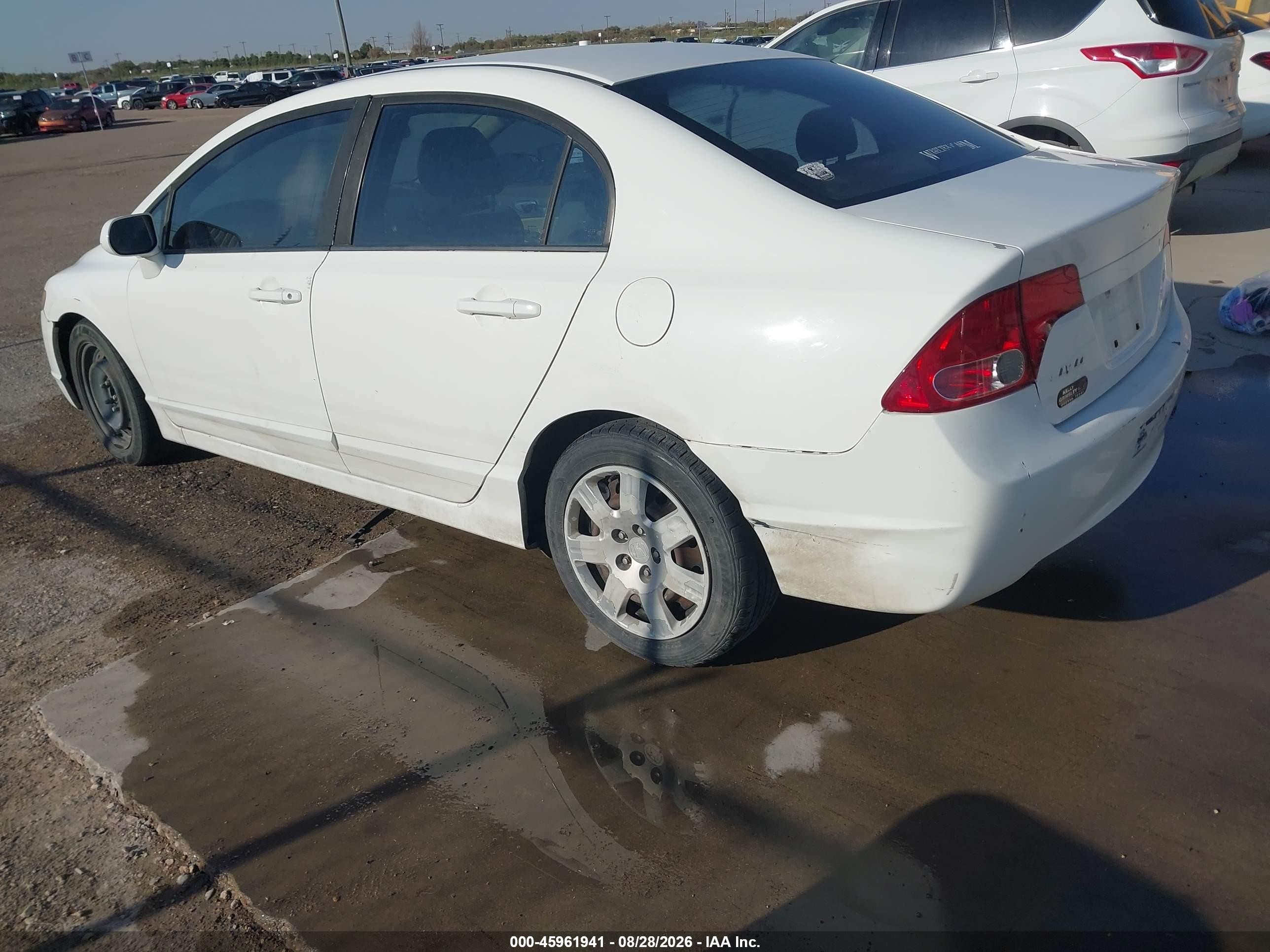 2008 Honda Civic Lx White vin: 1HGFA16588L050933