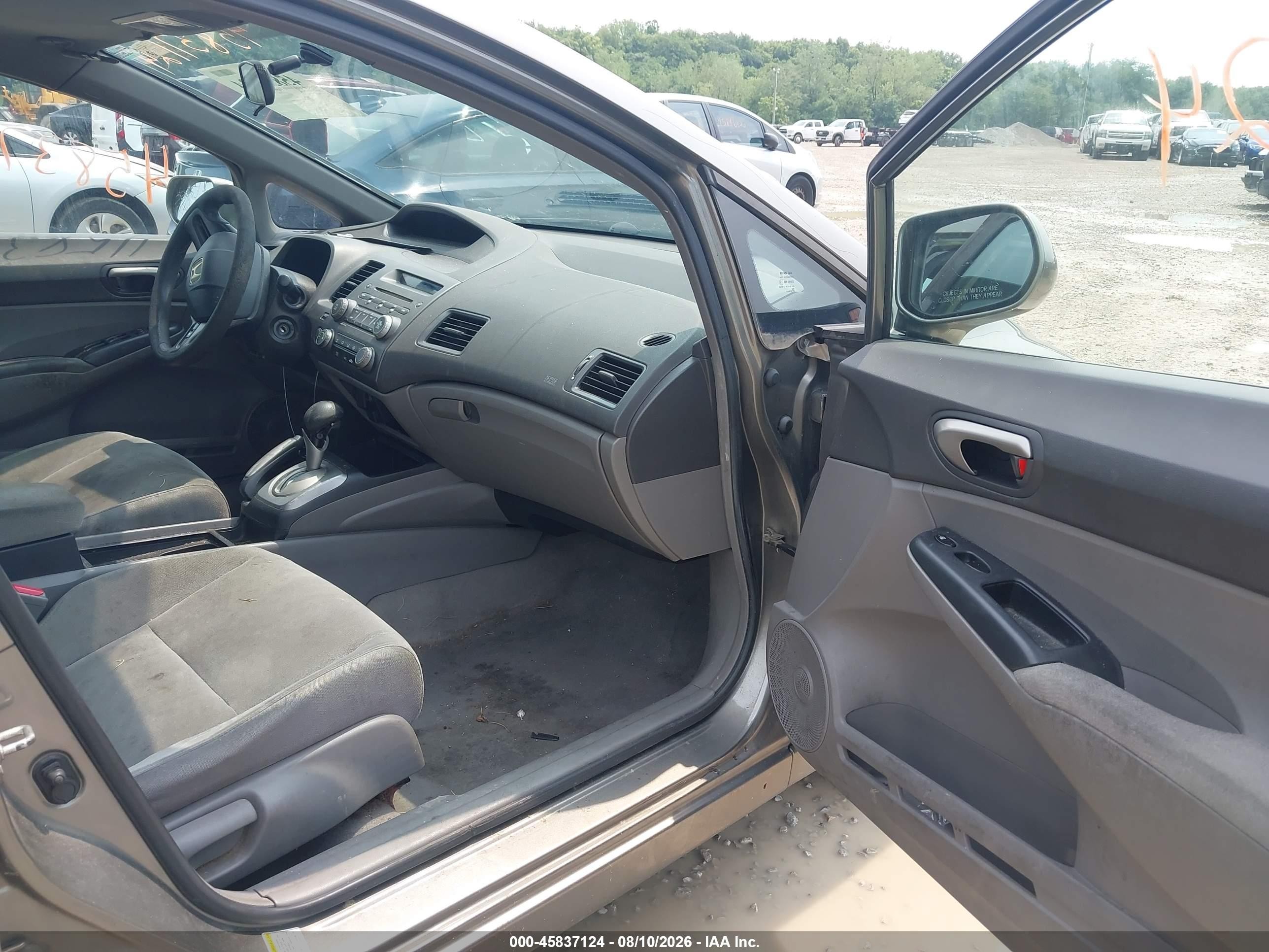 2008 Honda Civic Lx Желто-коричневый vin: 1HGFA16588L062533