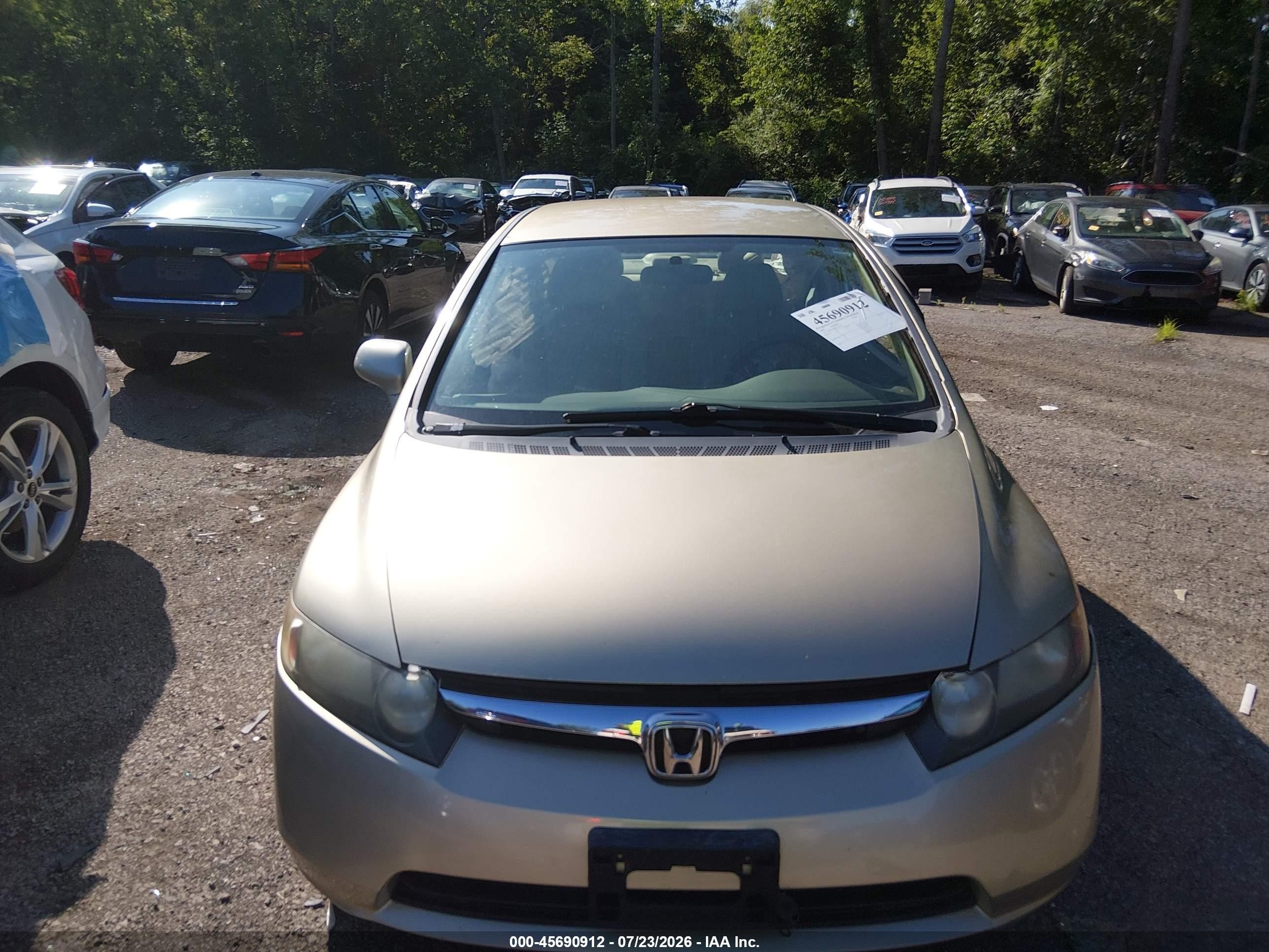 2008 Honda Civic Lx Gold vin: 1HGFA16588L104554