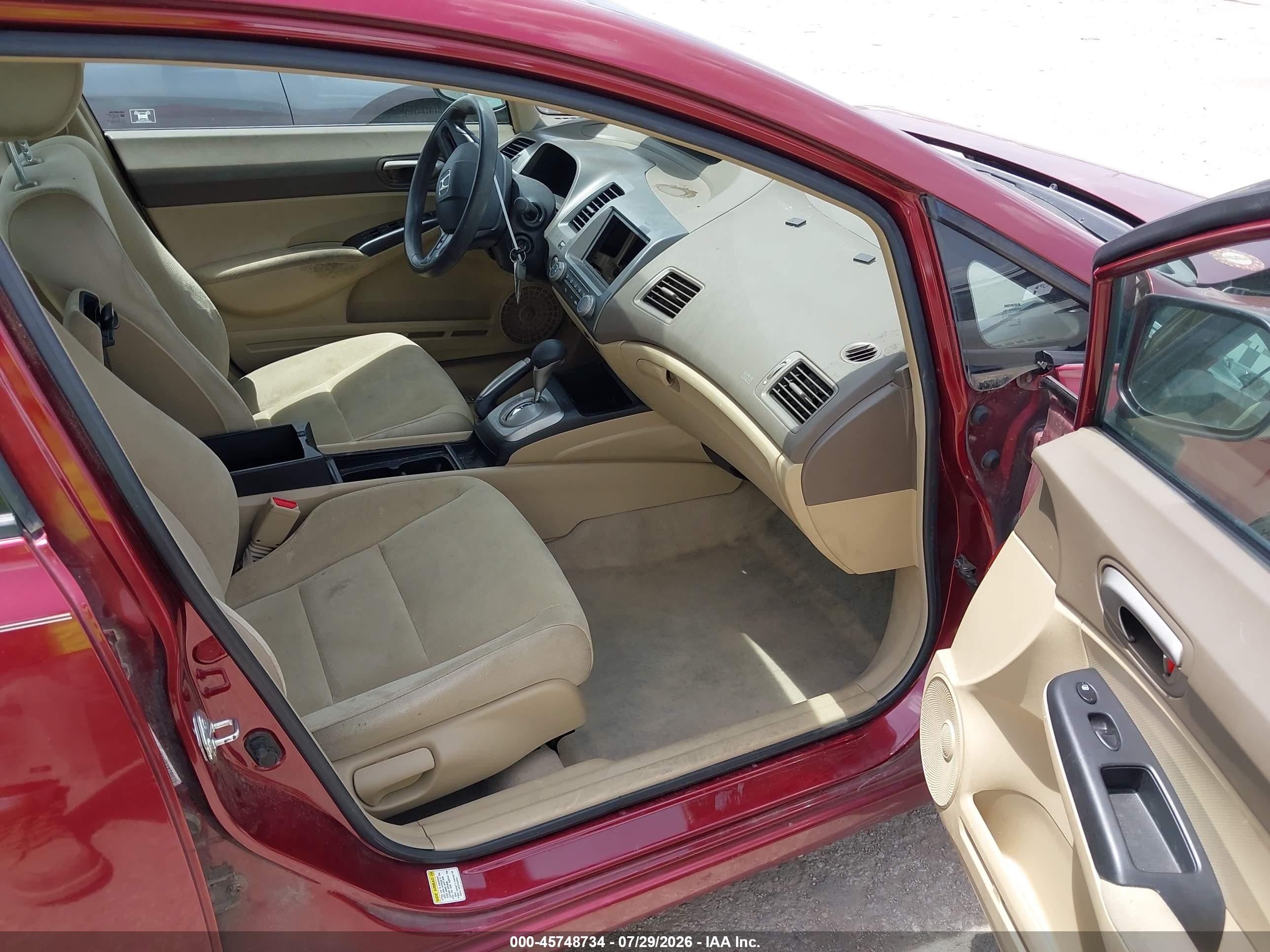 2008 Honda Civic Lx Maroon vin: 1HGFA16588L118051