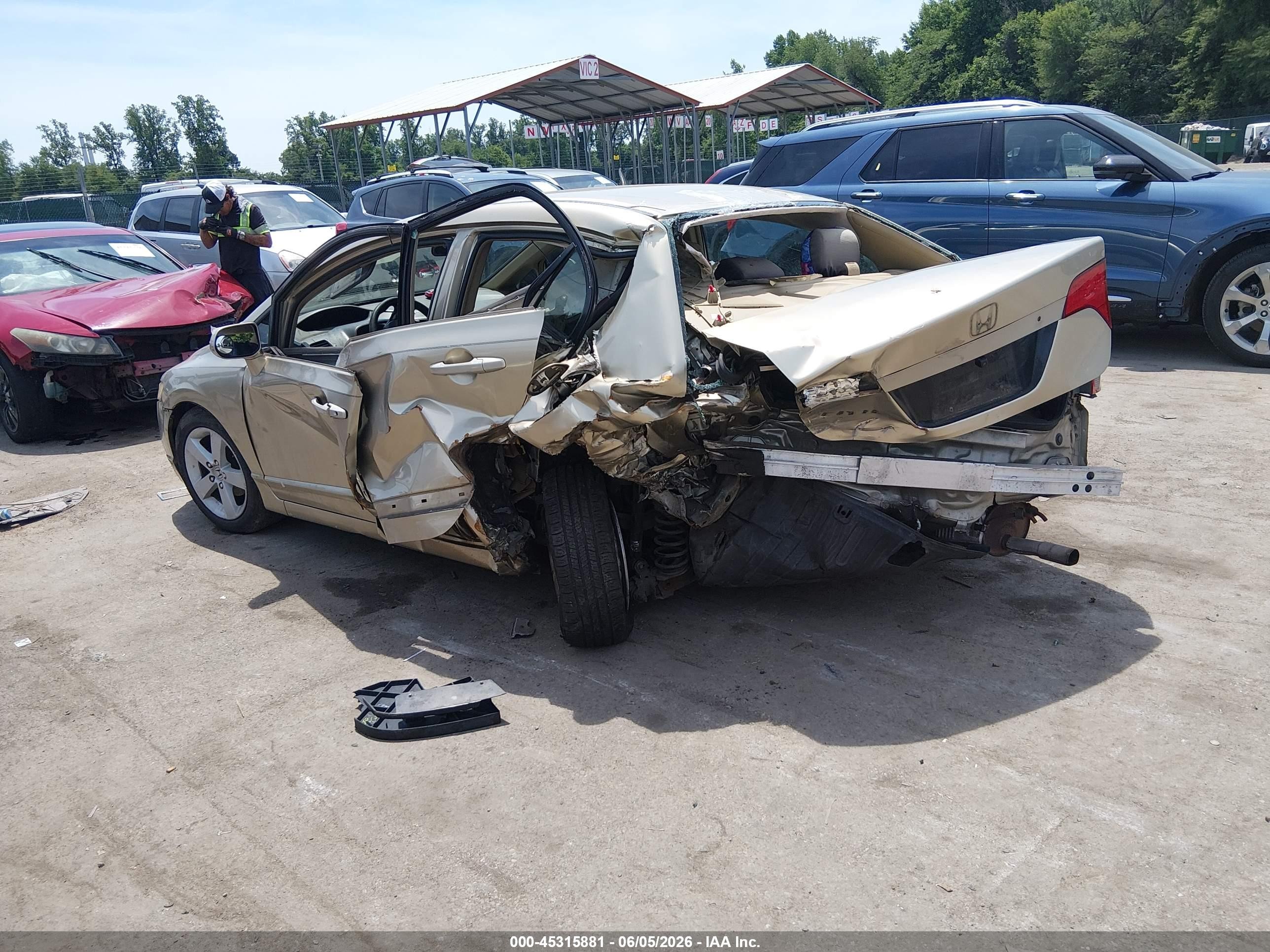 2007 Honda Civic Lx Gold vin: 1HGFA16597L031855