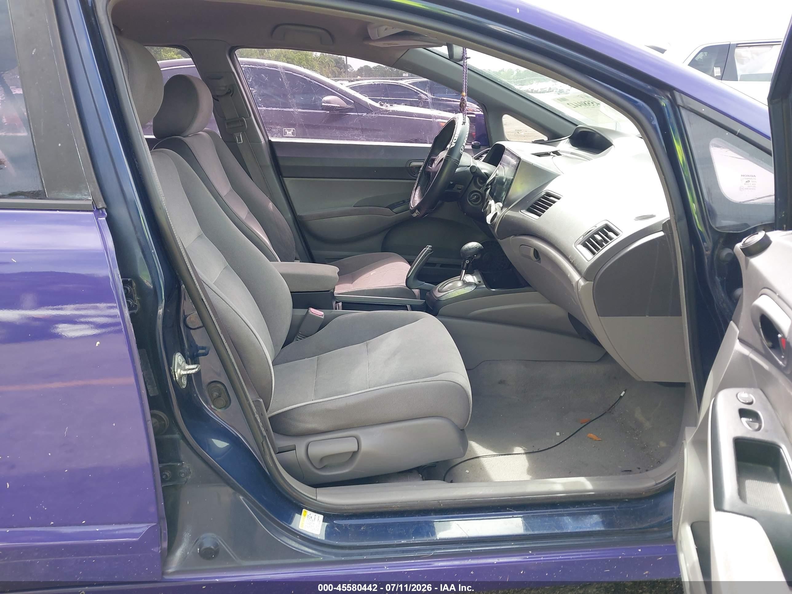 2007 Honda Civic Lx Purple vin: 1HGFA16597L091702
