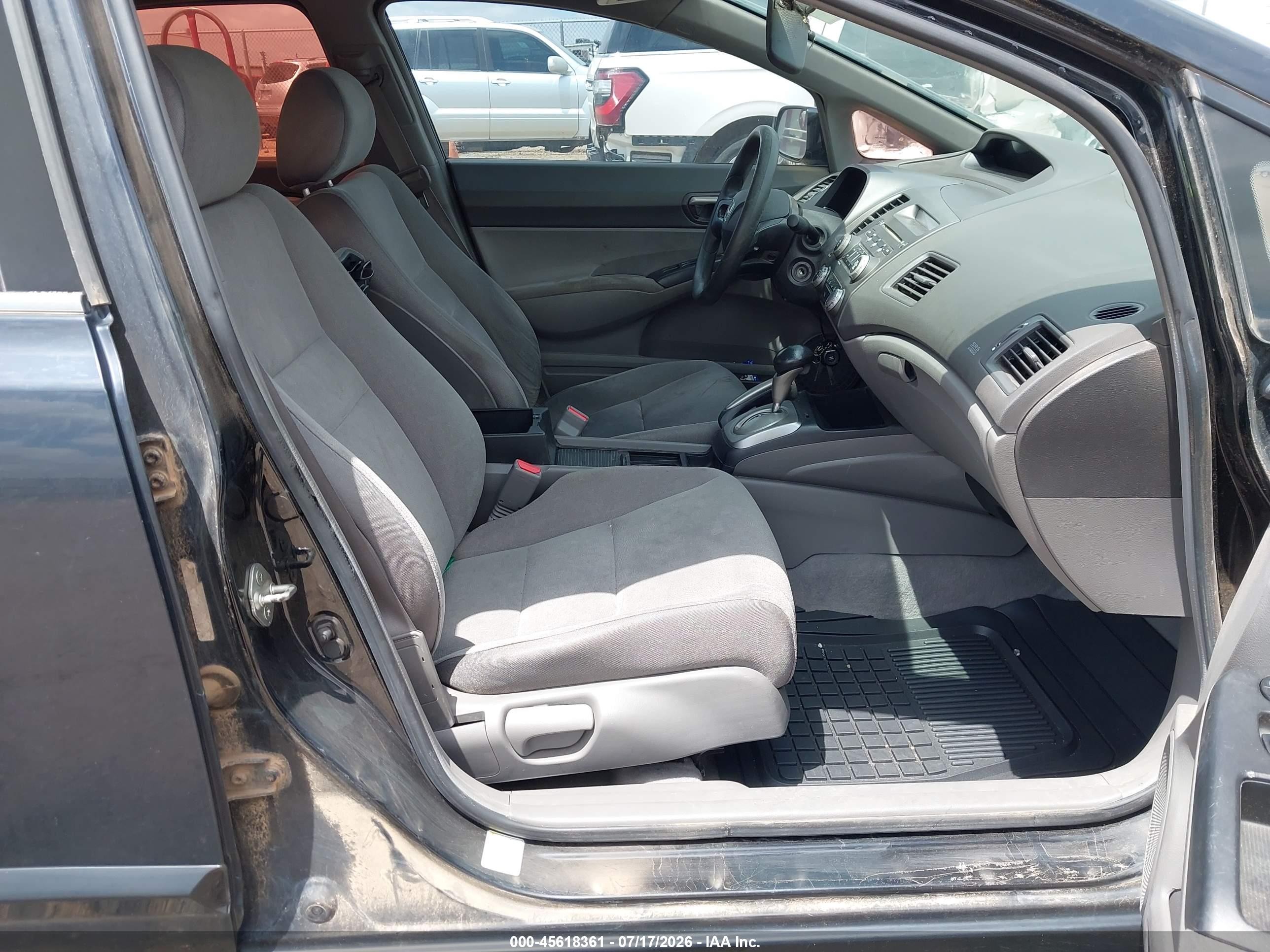 2008 Honda Civic Lx Black vin: 1HGFA16598L002891