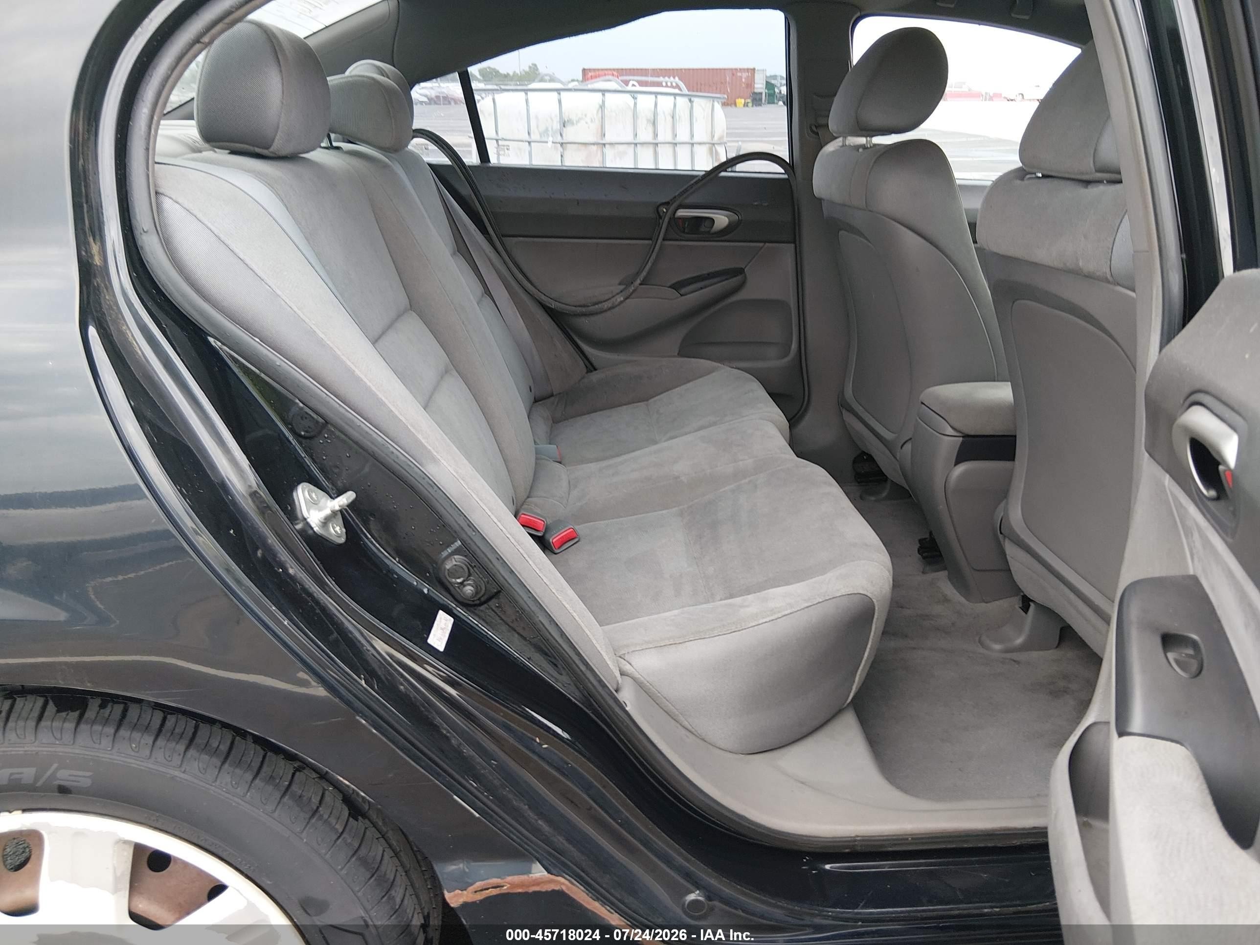 2008 Honda Civic Lx Black vin: 1HGFA16598L010912
