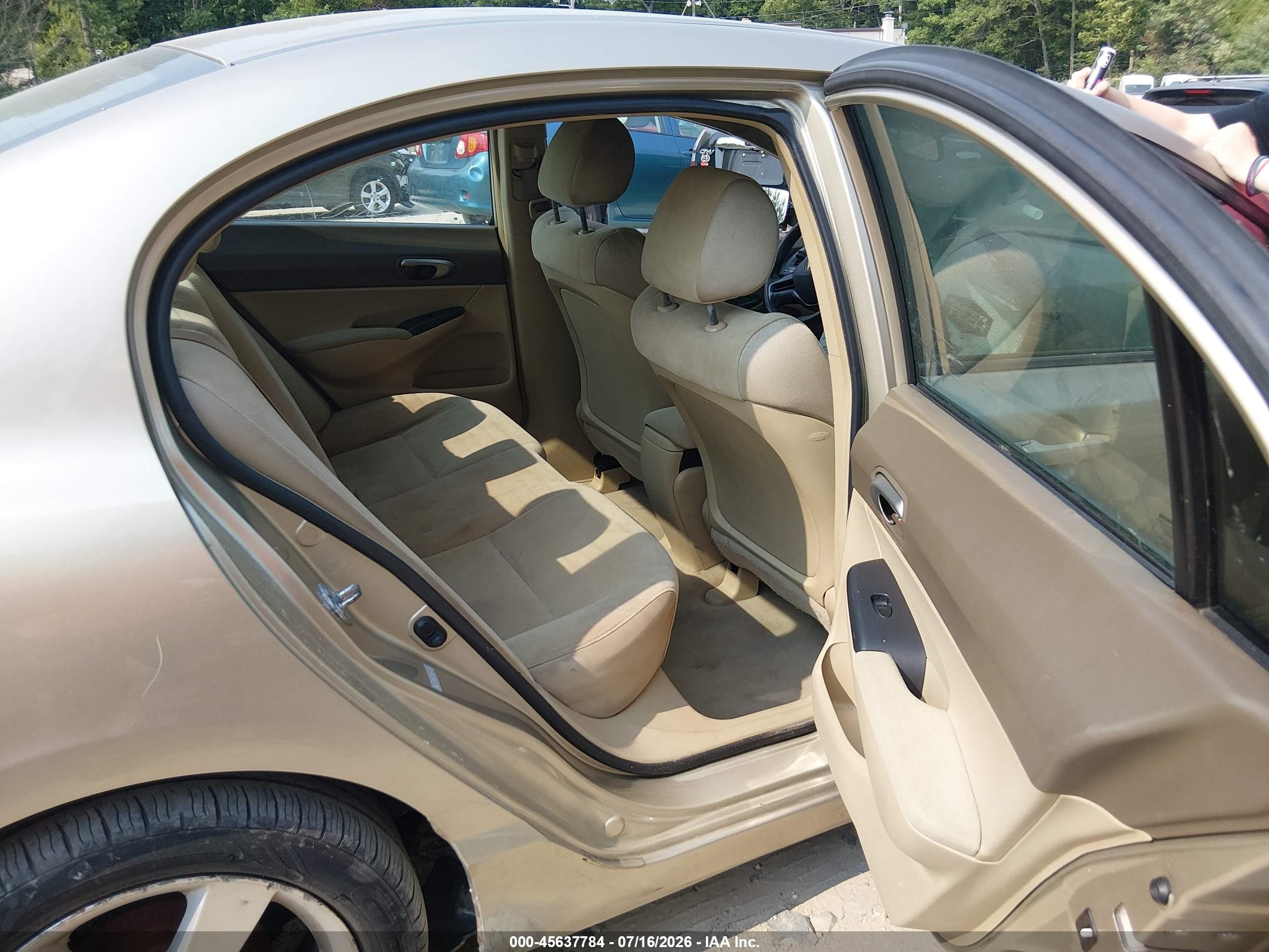 2008 Honda Civic Lx Gold vin: 1HGFA16598L095914