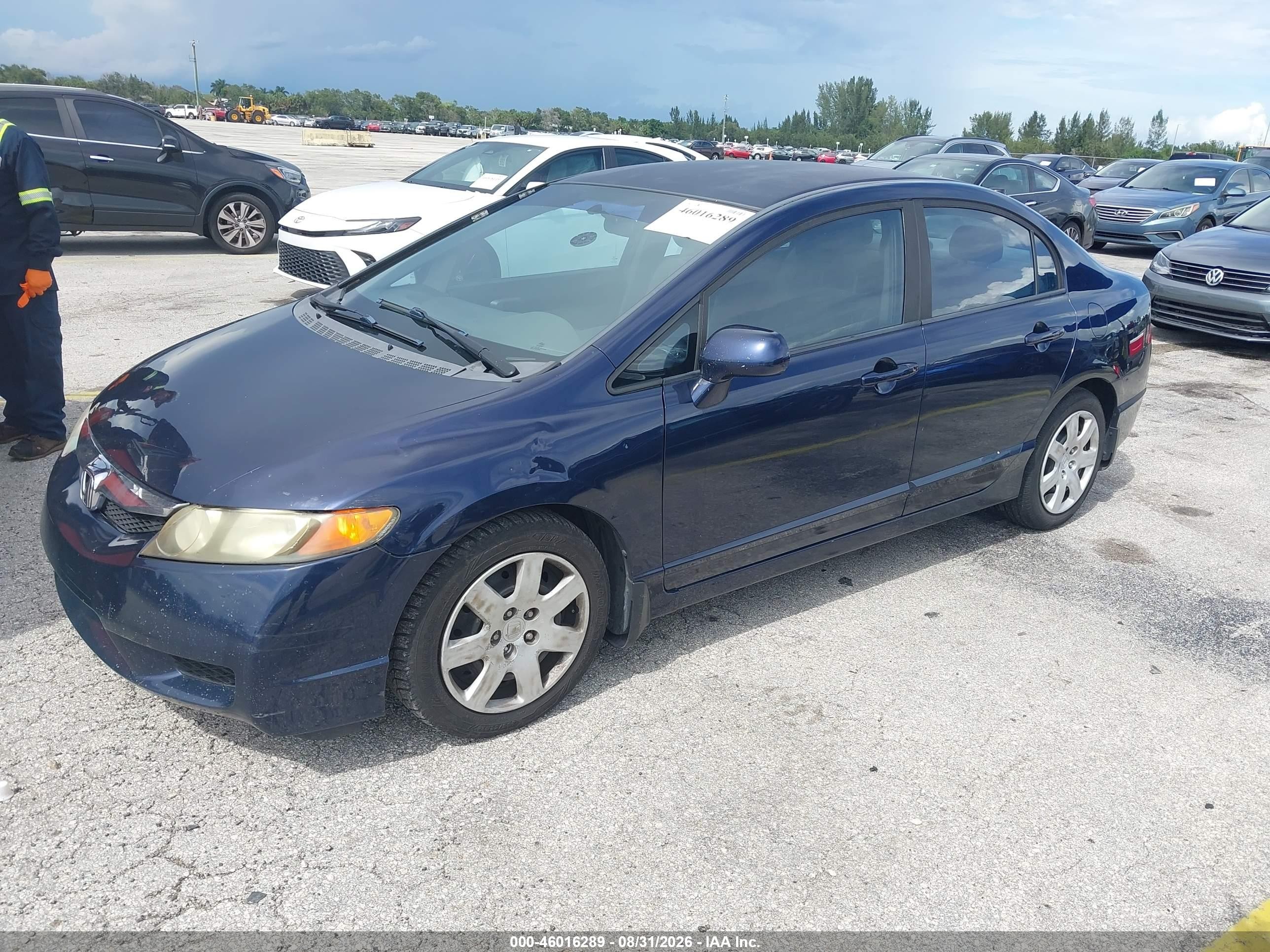 2009 Honda Civic Lx Blue vin: 1HGFA16599L025427