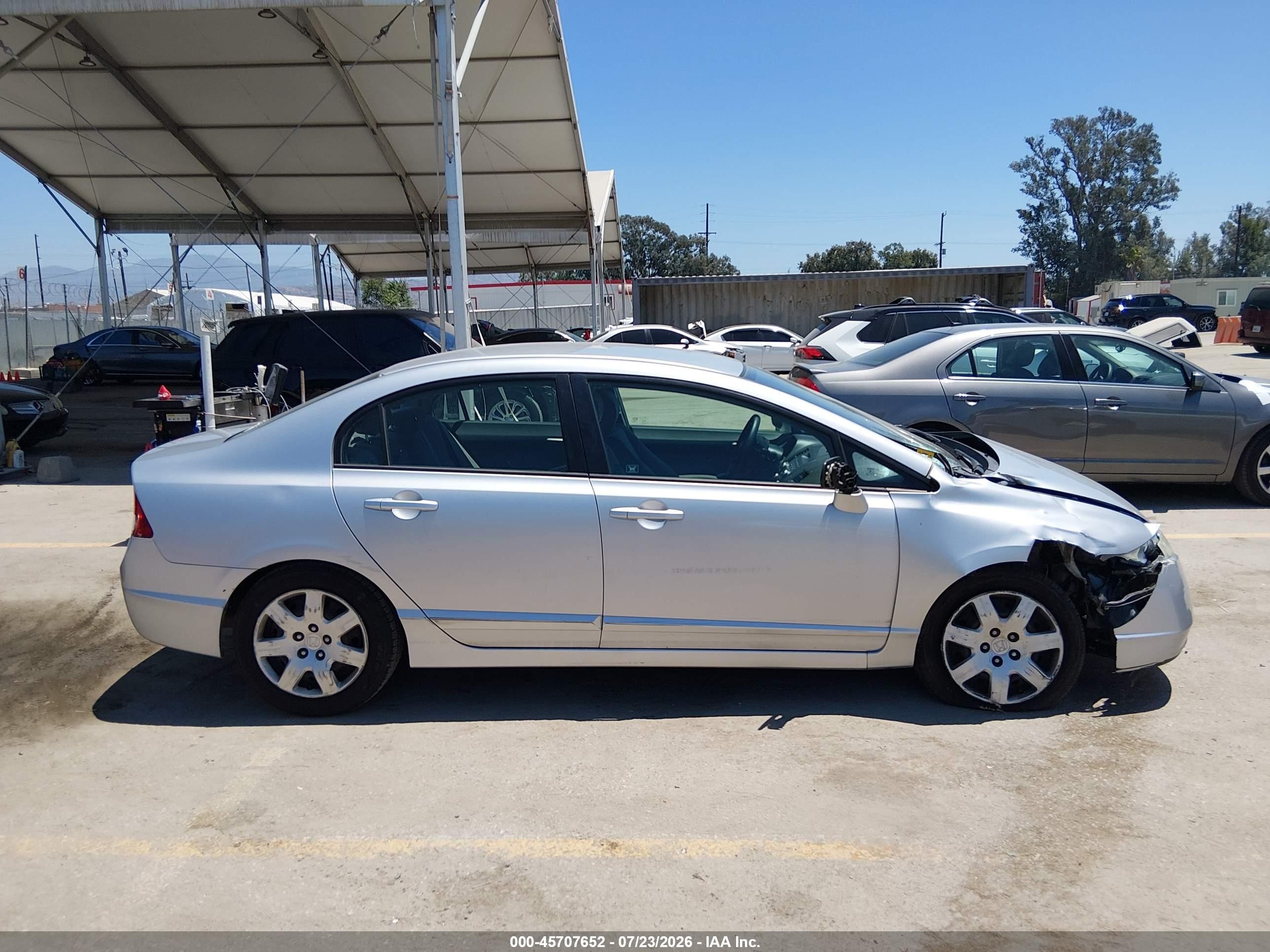 2006 Honda Civic Lx Серебряный vin: 1HGFA165X6L043401