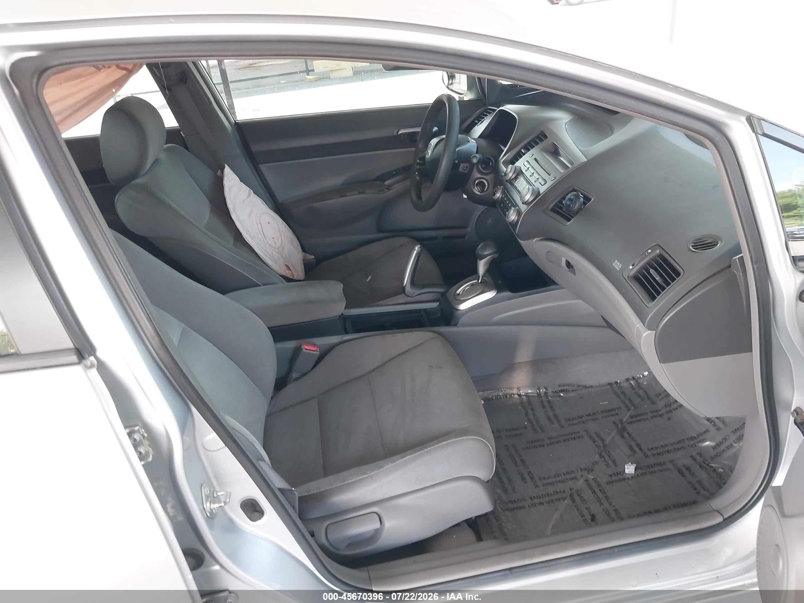 2006 Honda Civic Lx Silver vin: 1HGFA165X6L091335