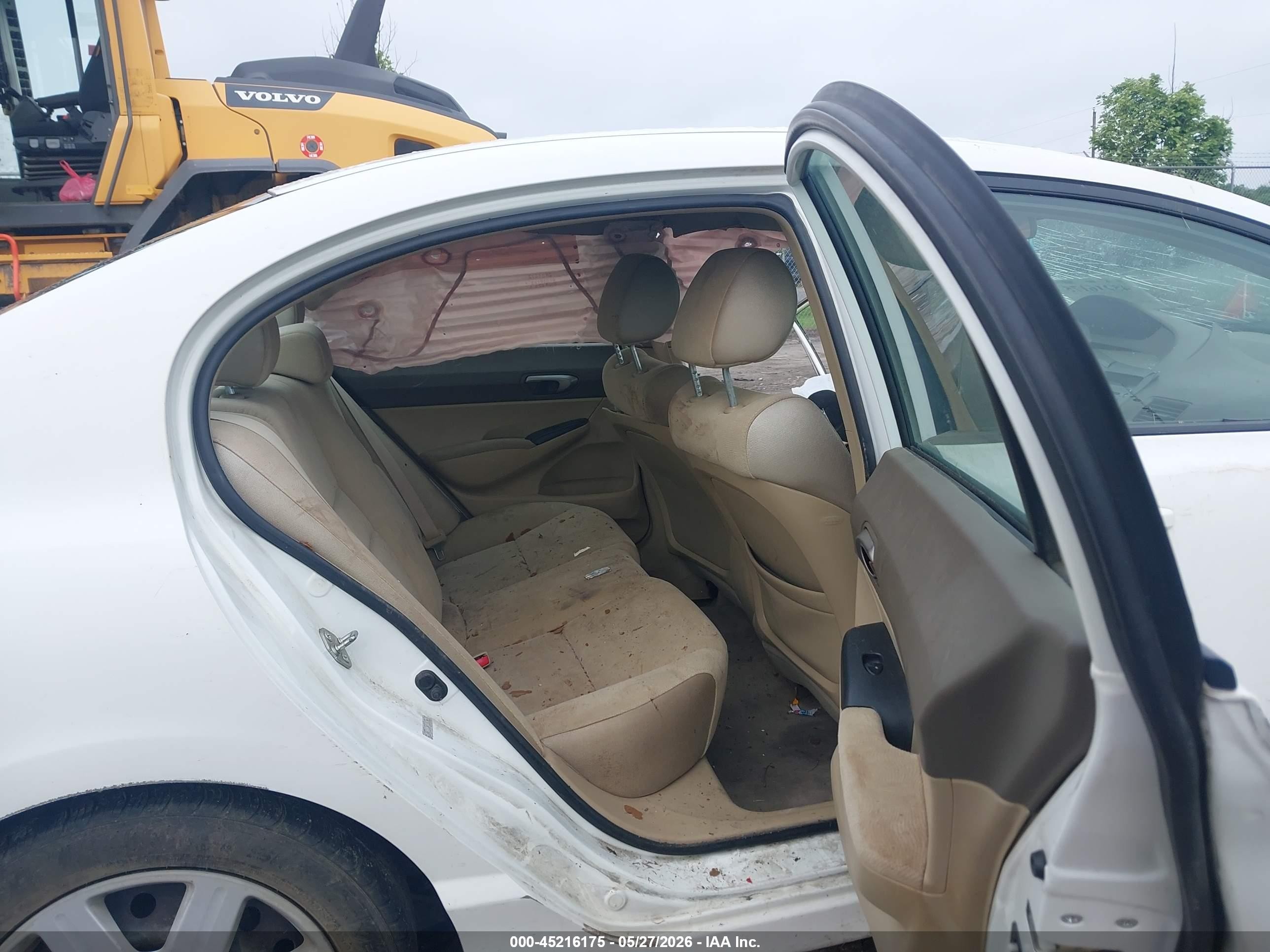 2007 Honda Civic Lx White vin: 1HGFA165X7L086590