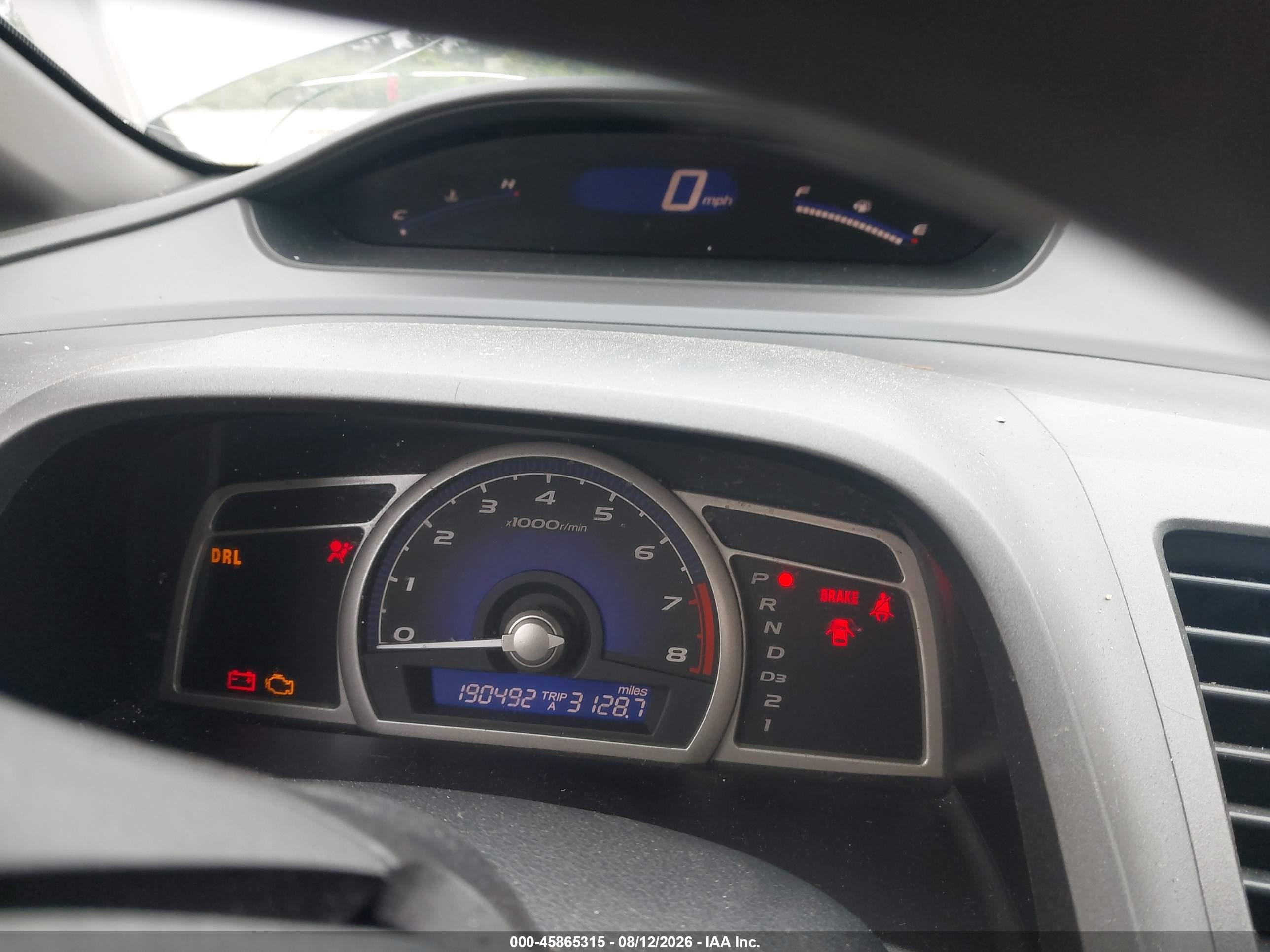 2008 Honda Civic Lx Silver vin: 1HGFA165X8L017707