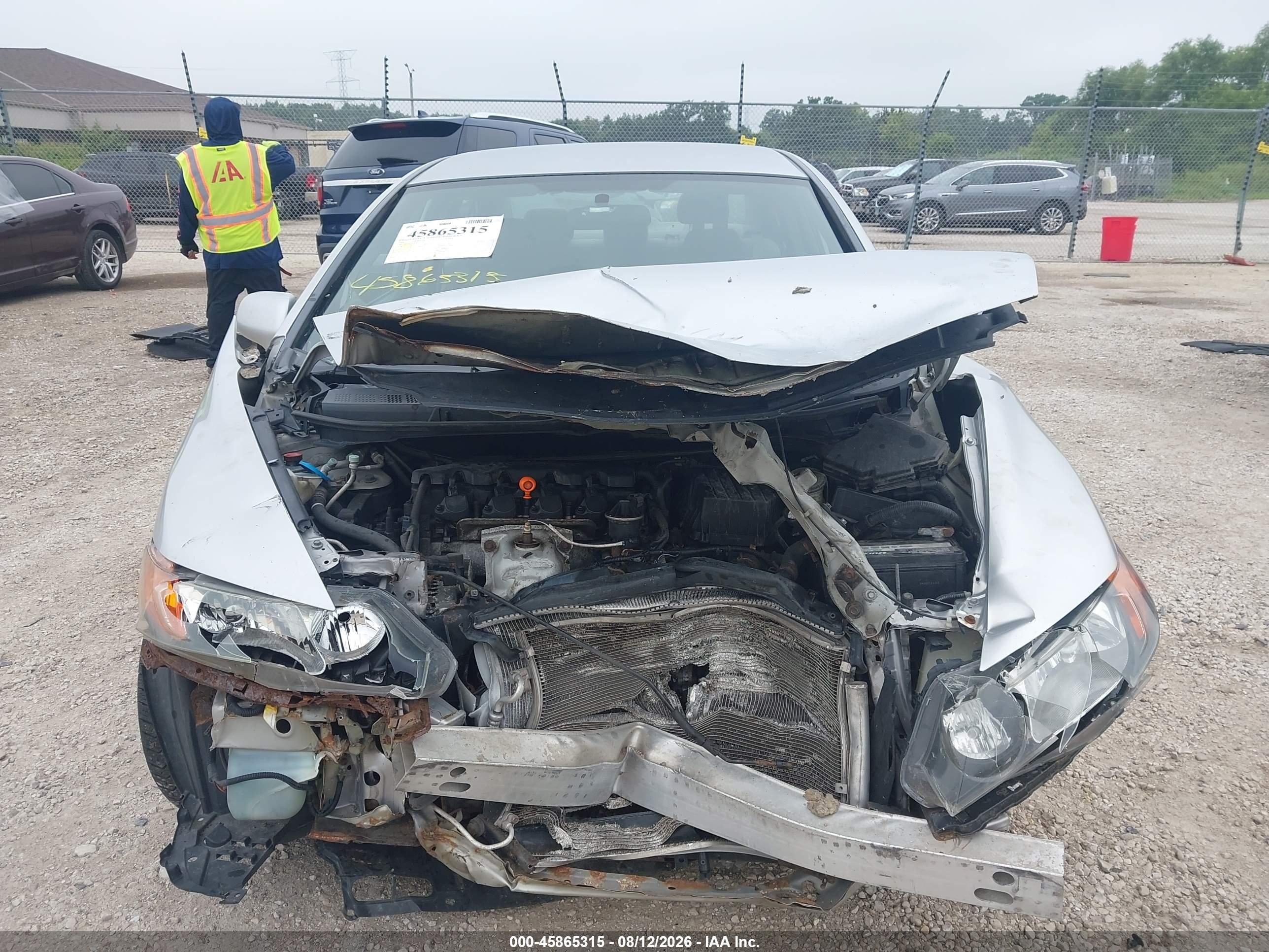2008 Honda Civic Lx Silver vin: 1HGFA165X8L017707