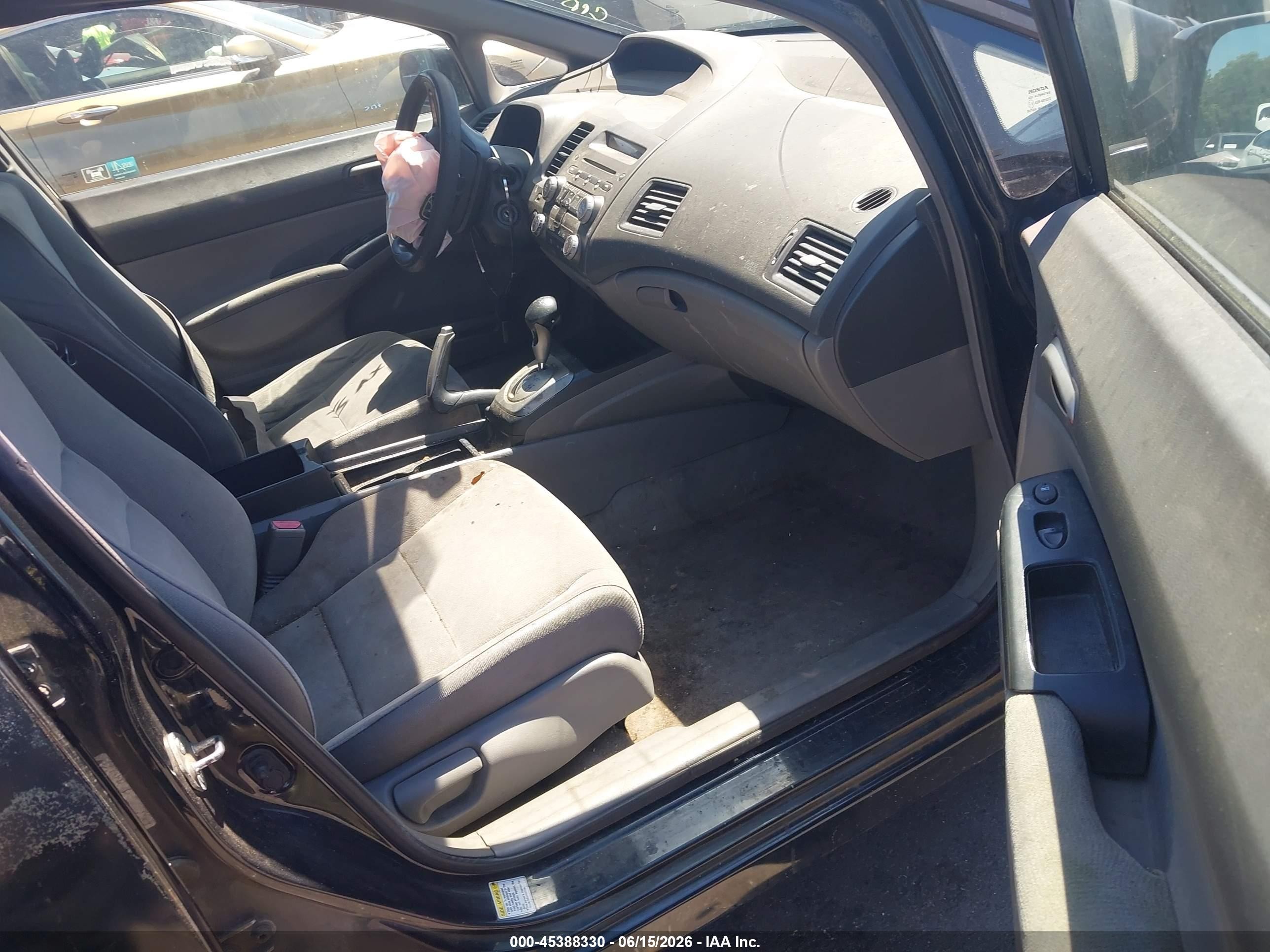 2008 Honda Civic Lx Black vin: 1HGFA165X8L035401