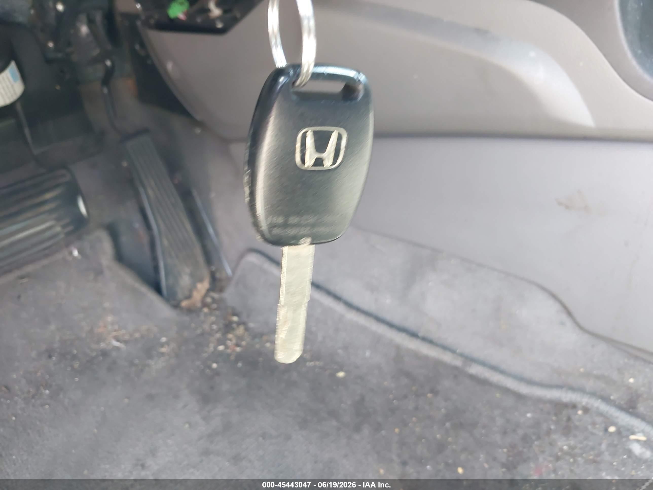 2008 Honda Civic Lx Blue vin: 1HGFA165X8L061660