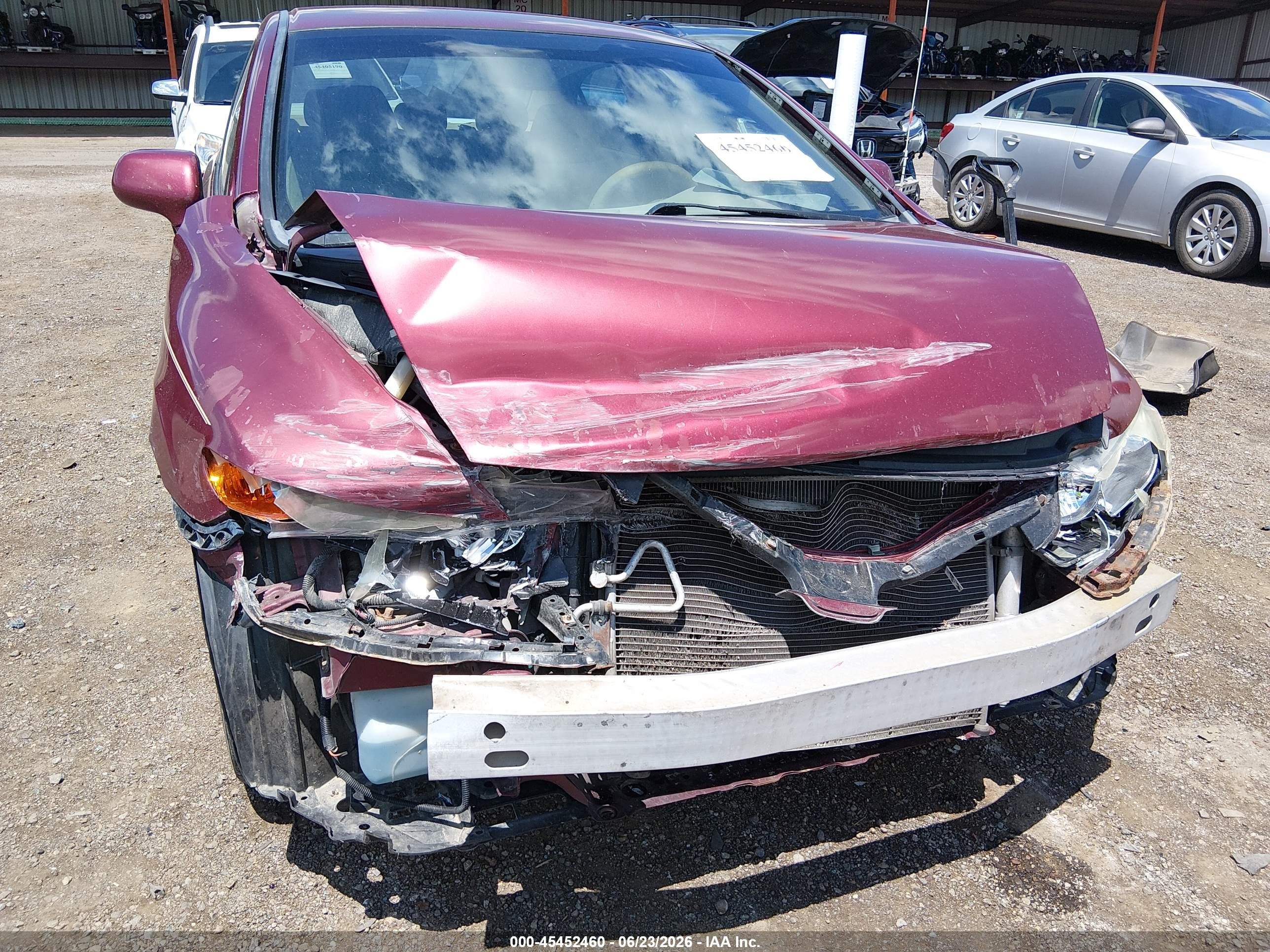 2008 Honda Civic Lx Burgundy vin: 1HGFA165X8L108587