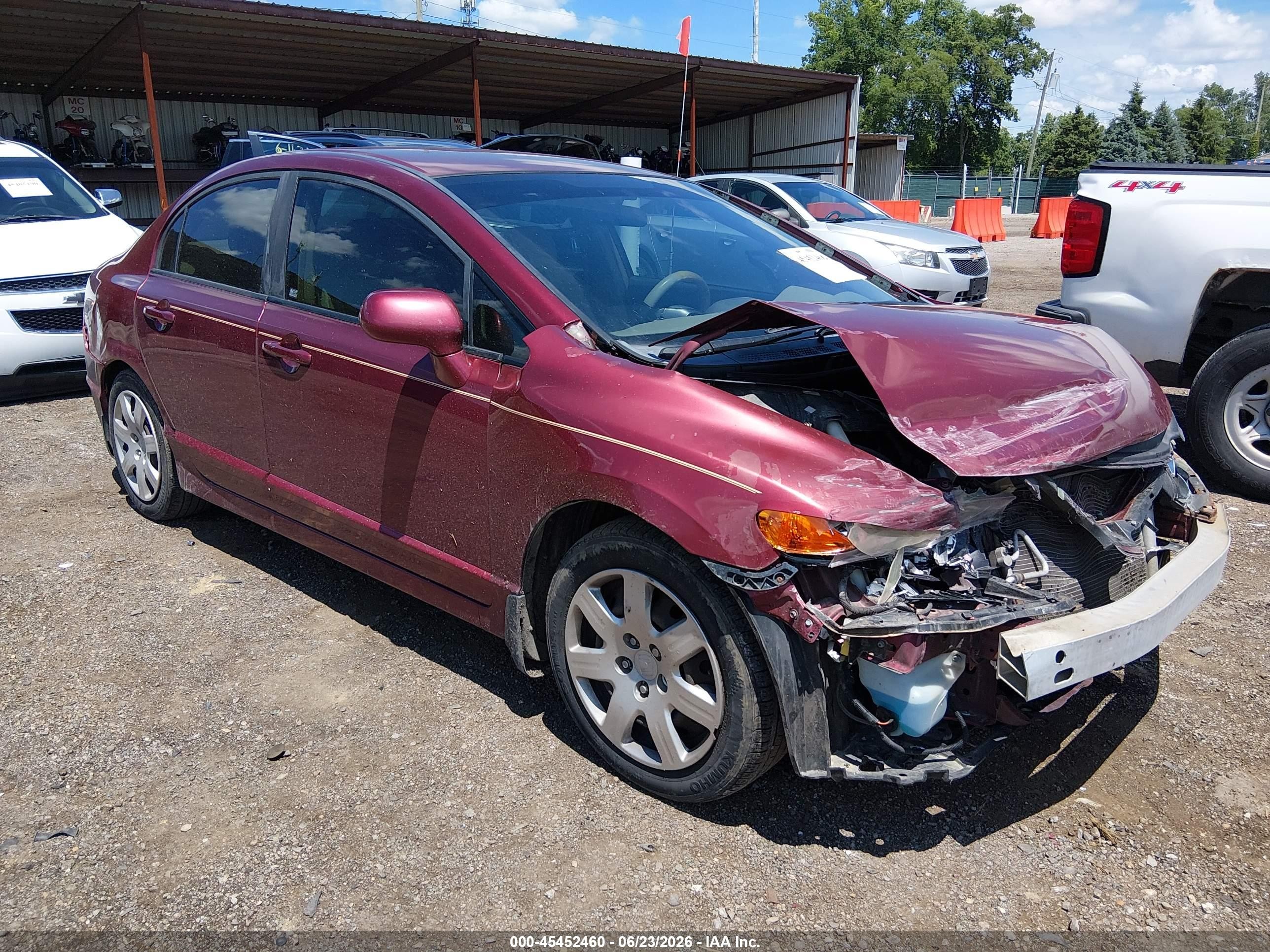 2008 Honda Civic Lx Burgundy vin: 1HGFA165X8L108587
