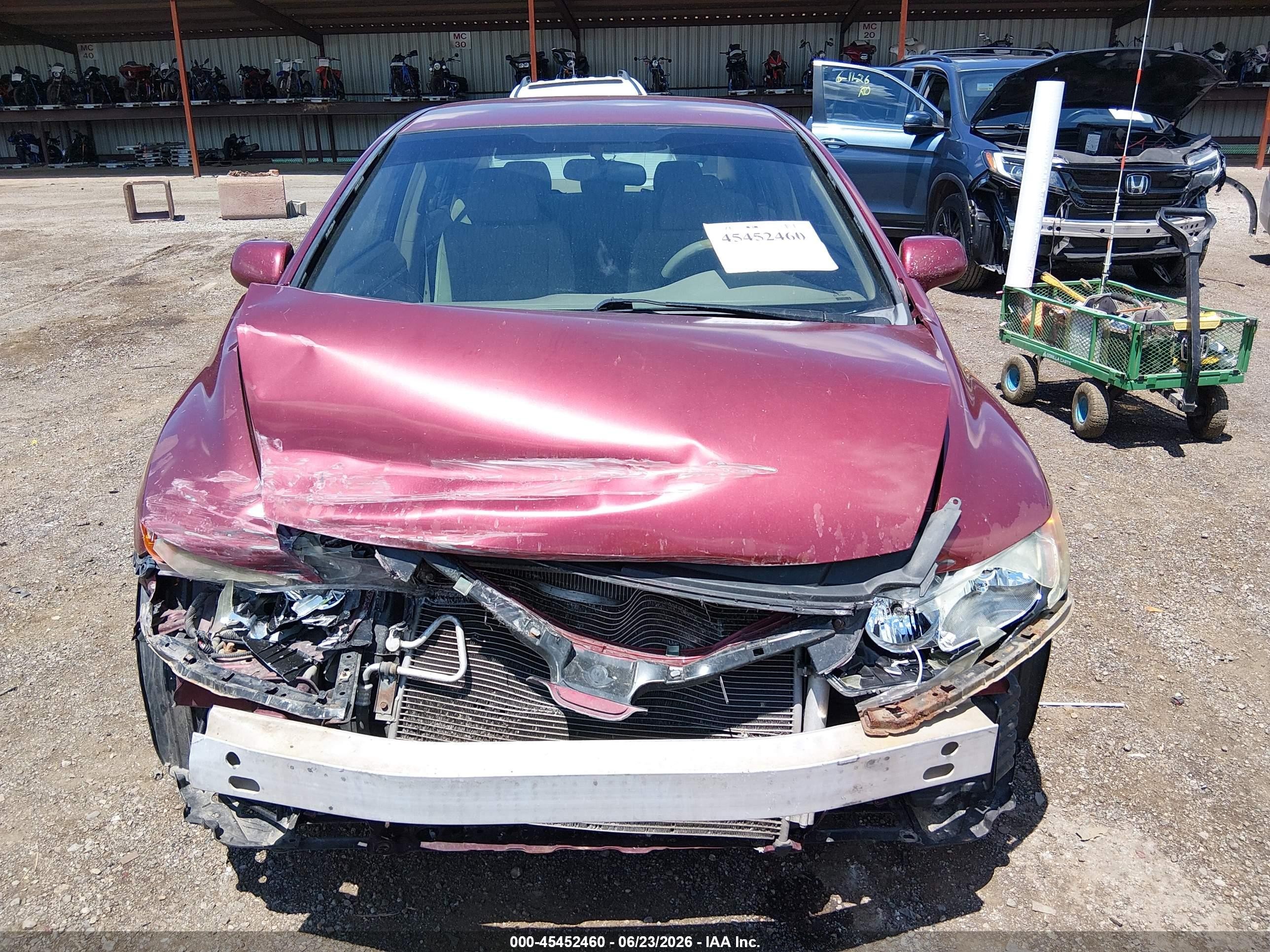 2008 Honda Civic Lx Burgundy vin: 1HGFA165X8L108587