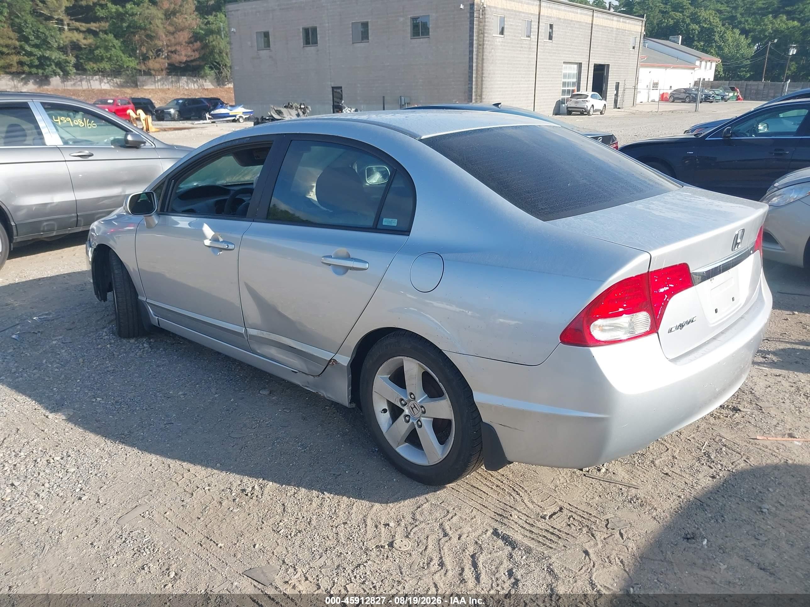 2009 Honda Civic Lx Silver vin: 1HGFA165X9L026764