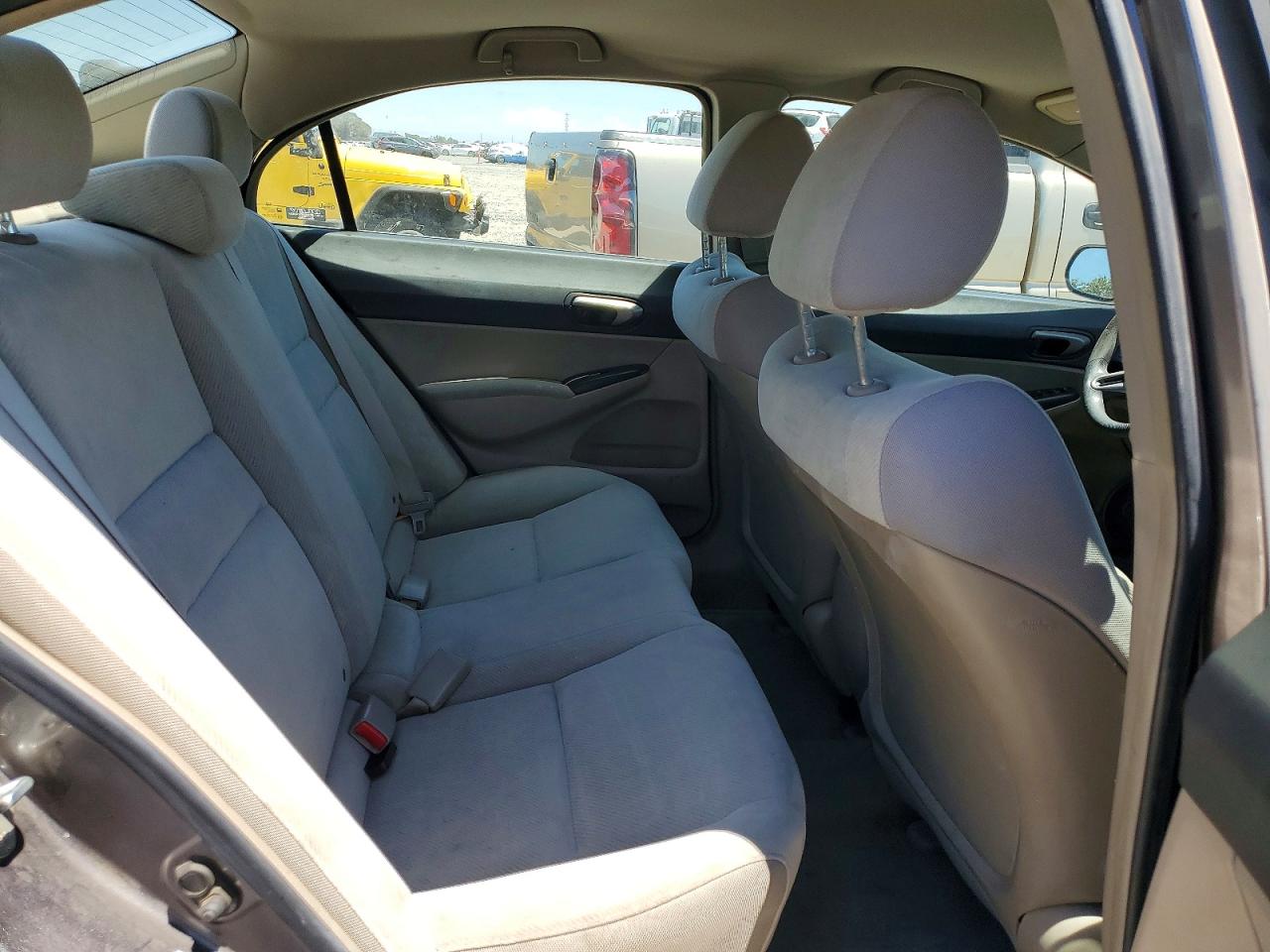 2009 Honda Civic Lx Silver vin: 1HGFA165X9L028188
