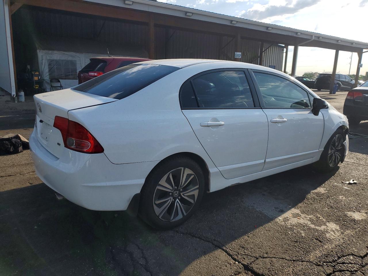 2006 Honda Civic Ex Белый vin: 1HGFA16816L111479
