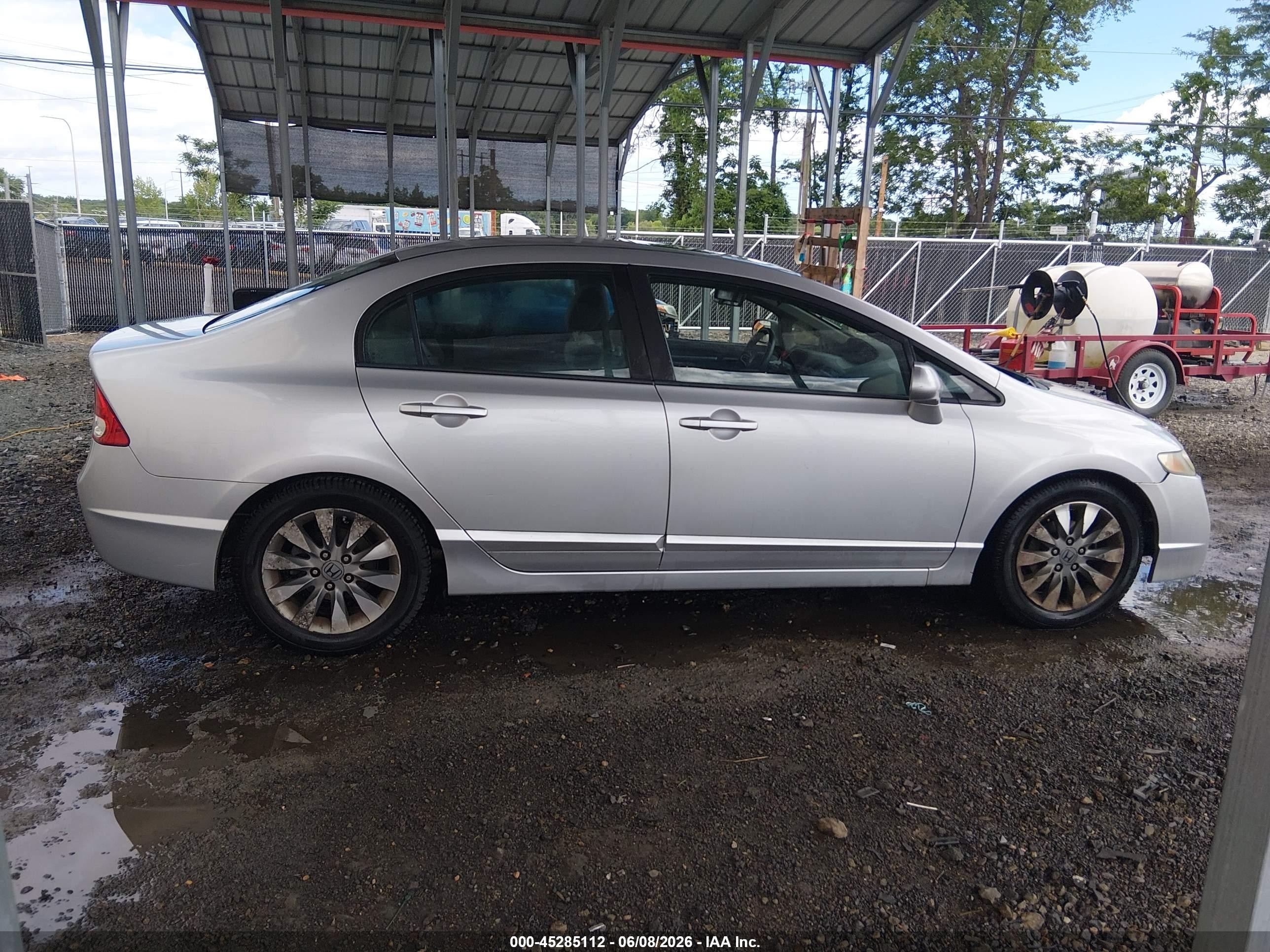 2009 Honda Civic Ex Silver vin: 1HGFA16829L022802