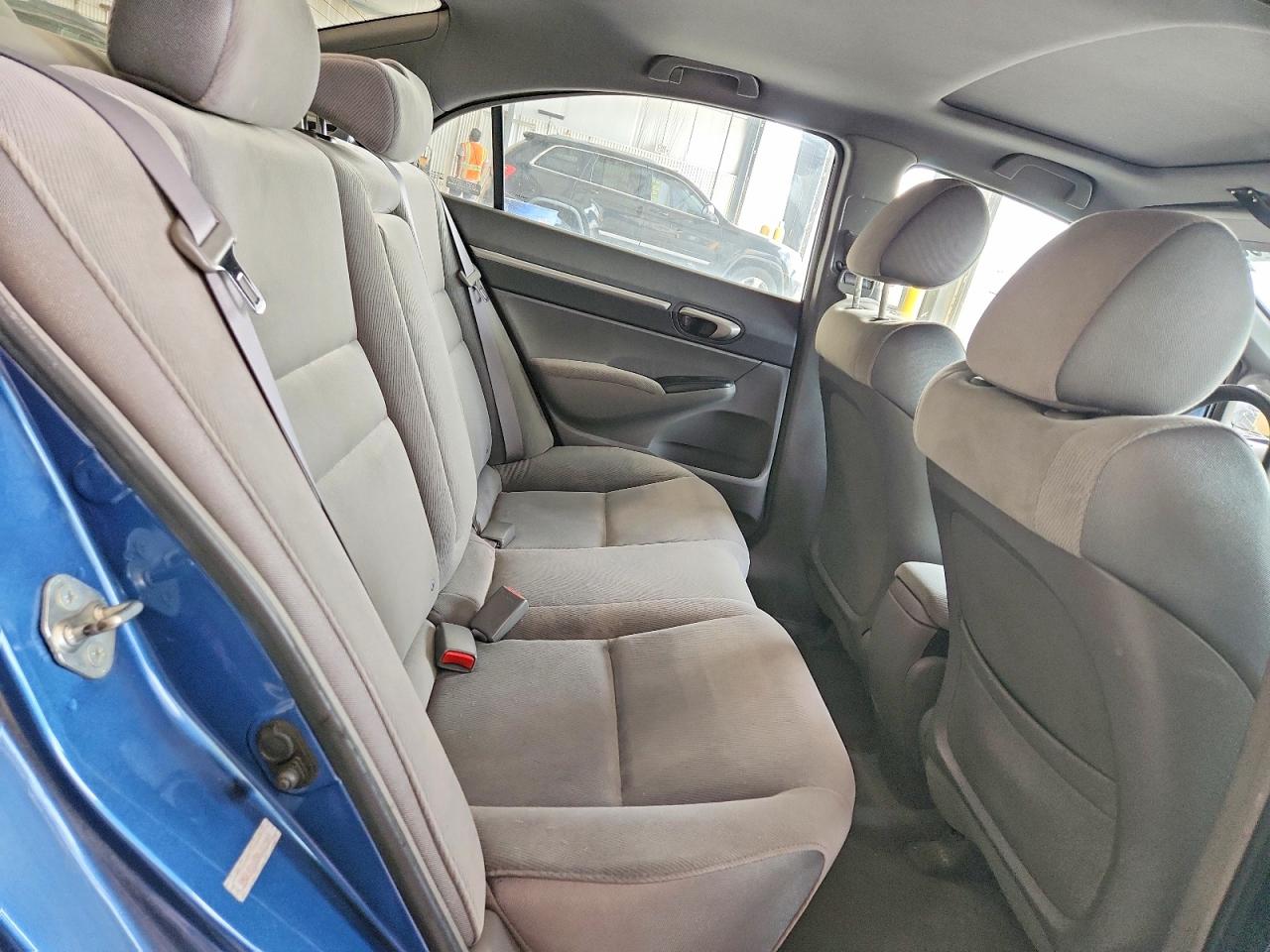 2008 Honda Civic 4d Blue vin: 1HGFA16838L022869