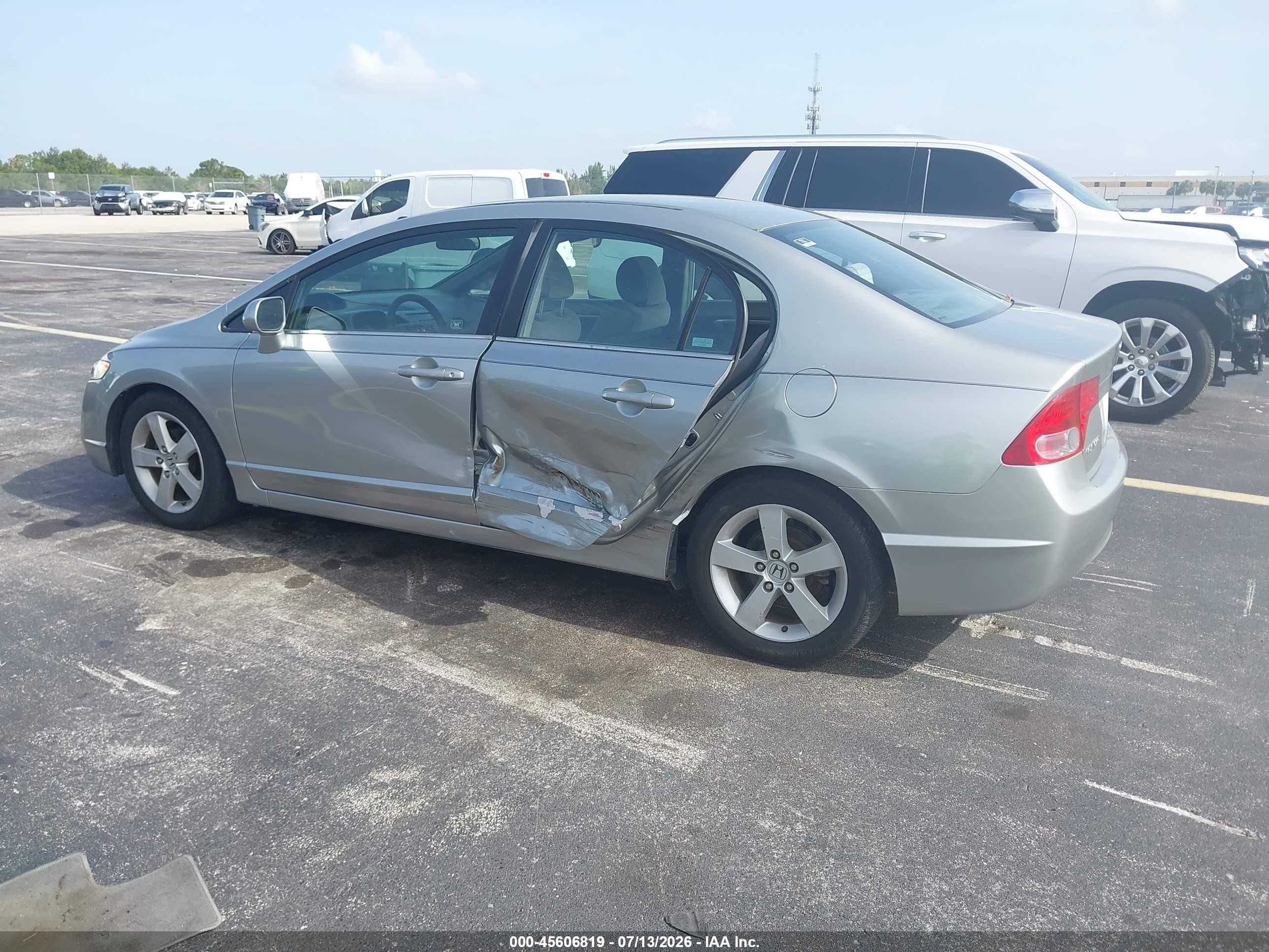 2007 Honda Civic Ex Серый vin: 1HGFA16867L004641