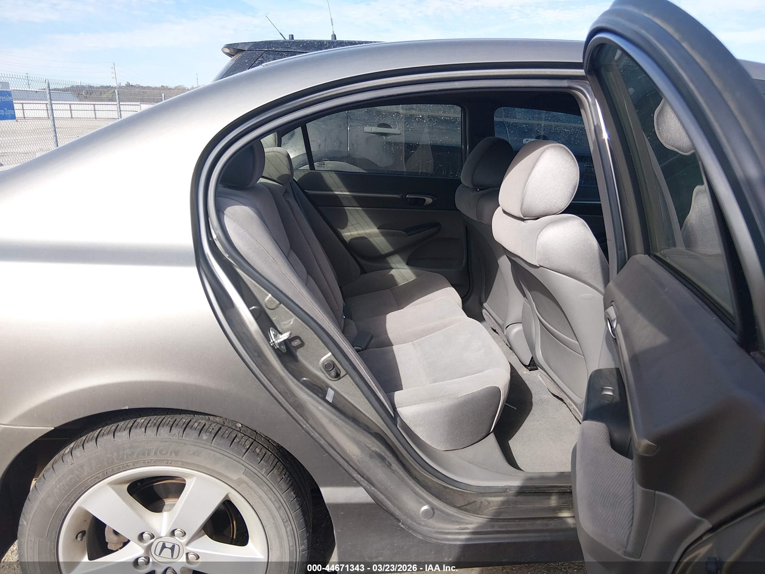2006 Honda Civic Ex Серый vin: 1HGFA16876L144695