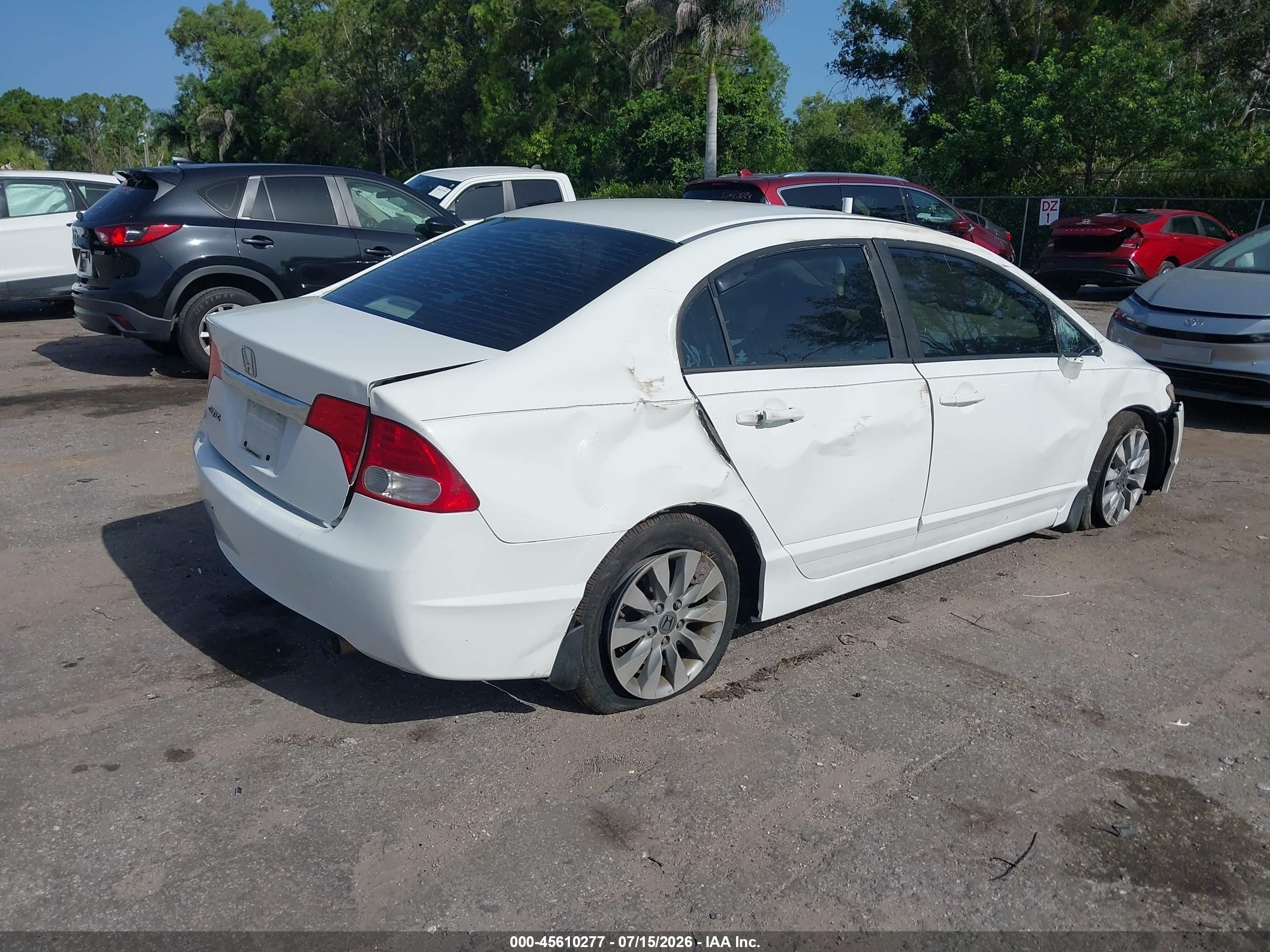 2009 Honda Civic Ex White vin: 1HGFA168X9L025902