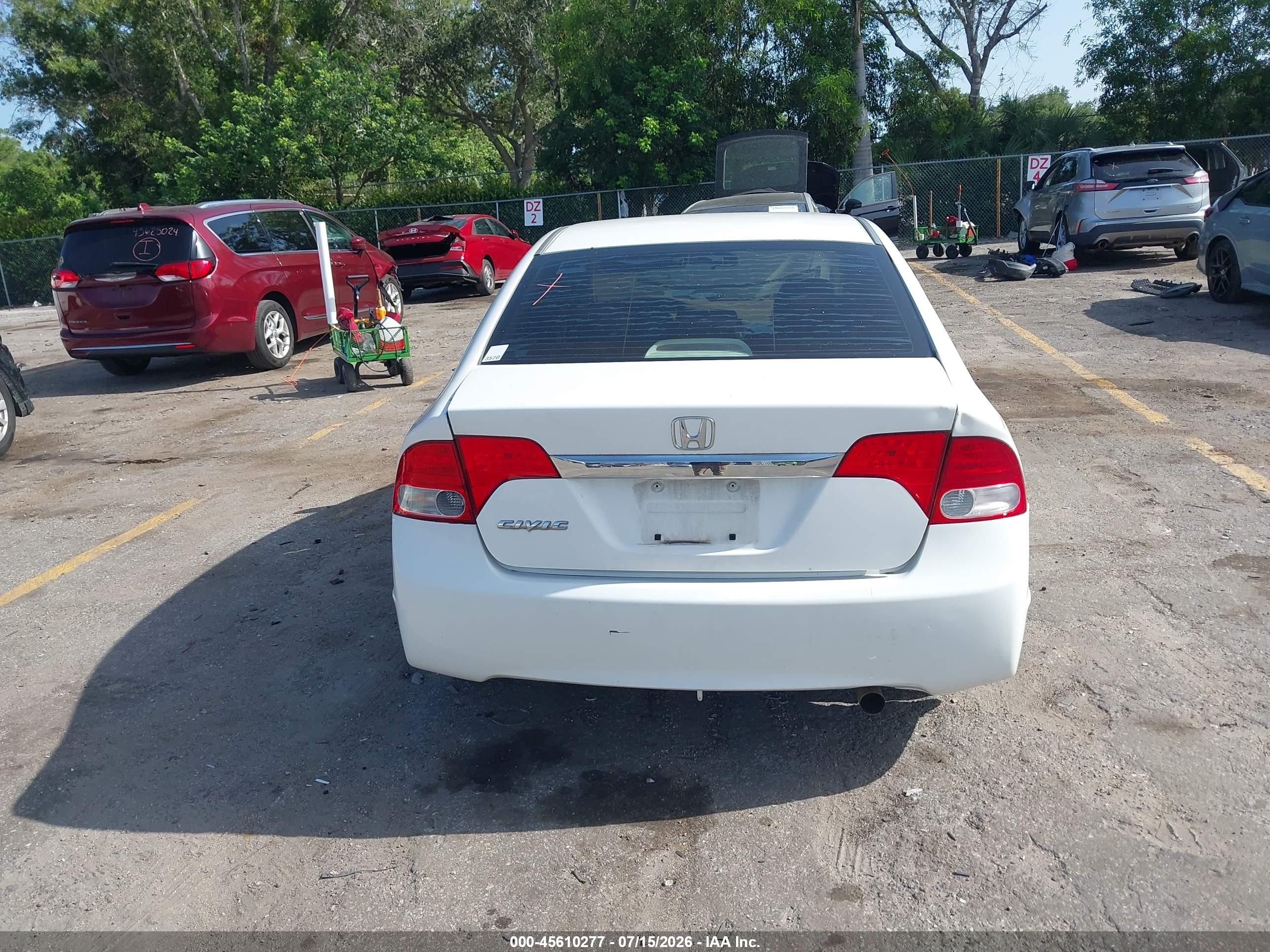 2009 Honda Civic Ex White vin: 1HGFA168X9L025902