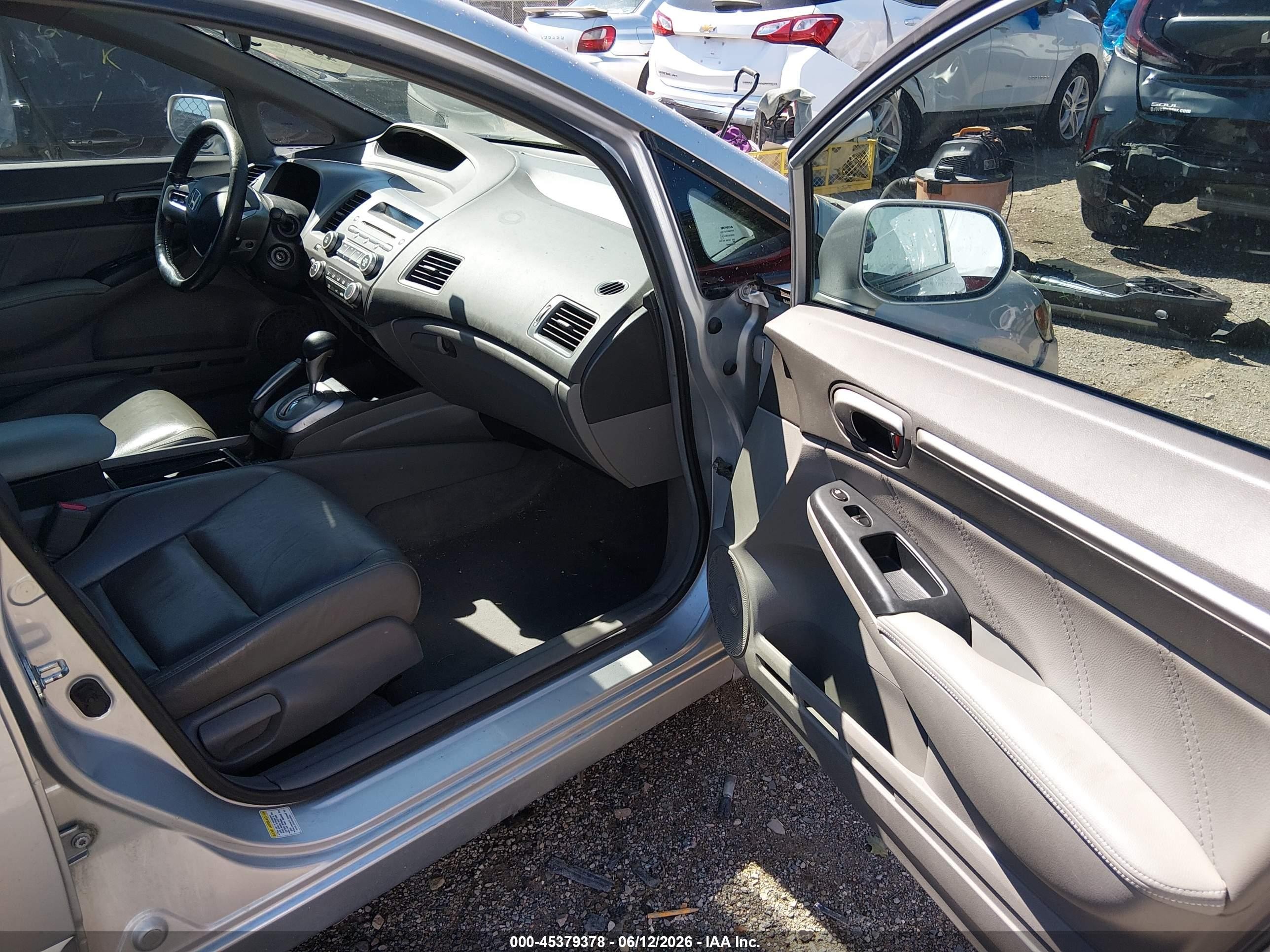 2008 Honda Civic Ex-l Silver vin: 1HGFA16908L076039