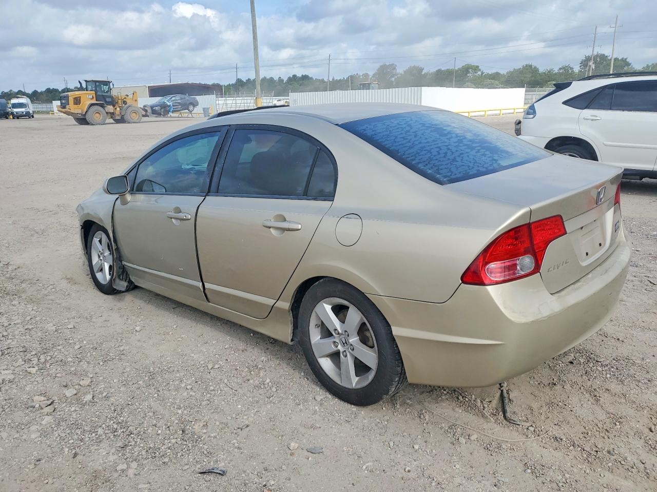 2008 Honda Civic Кремовый vin: 1HGFA16928L081131