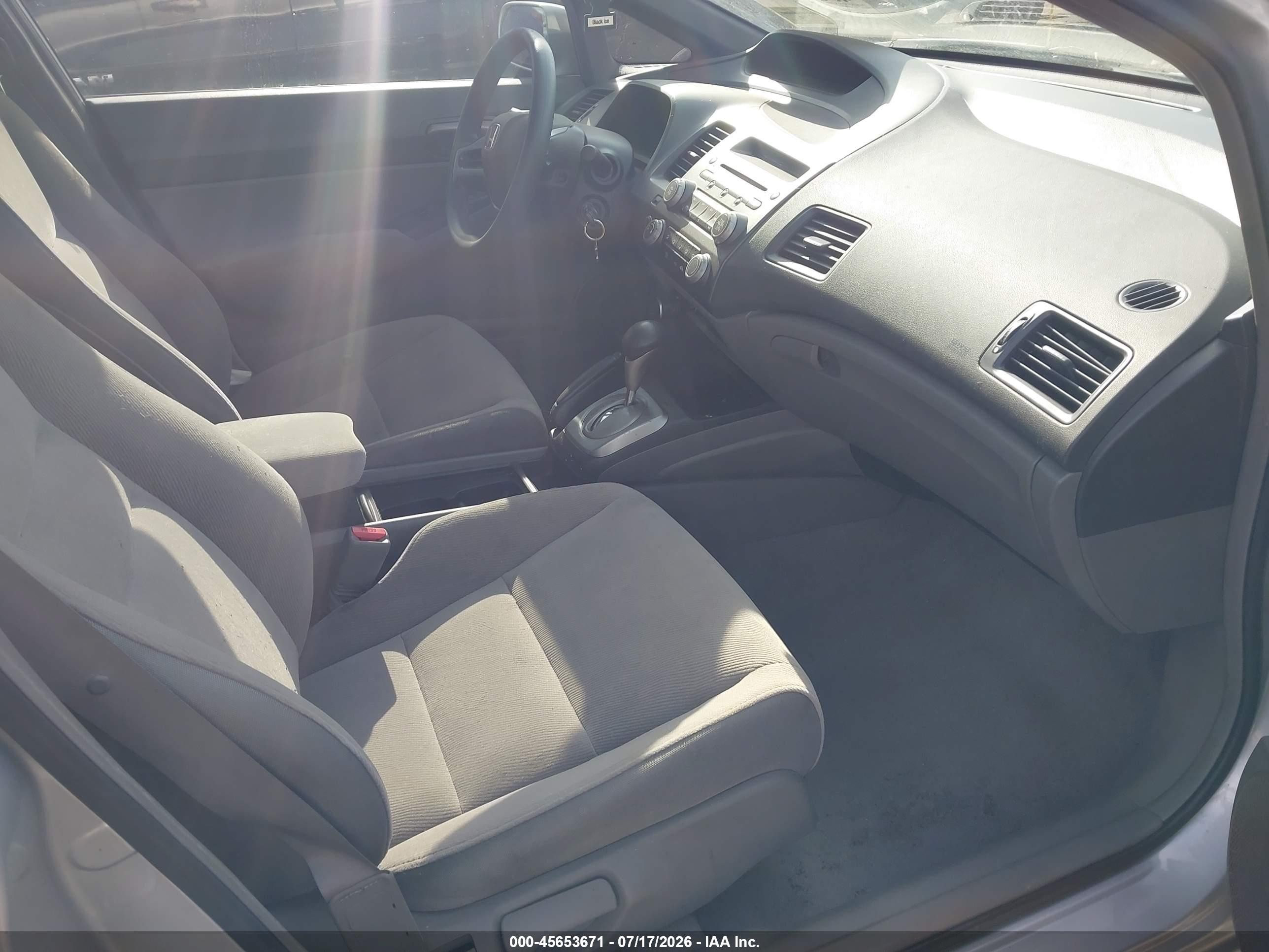 2007 Honda Civic Gx Silver vin: 1HGFA46557L000328