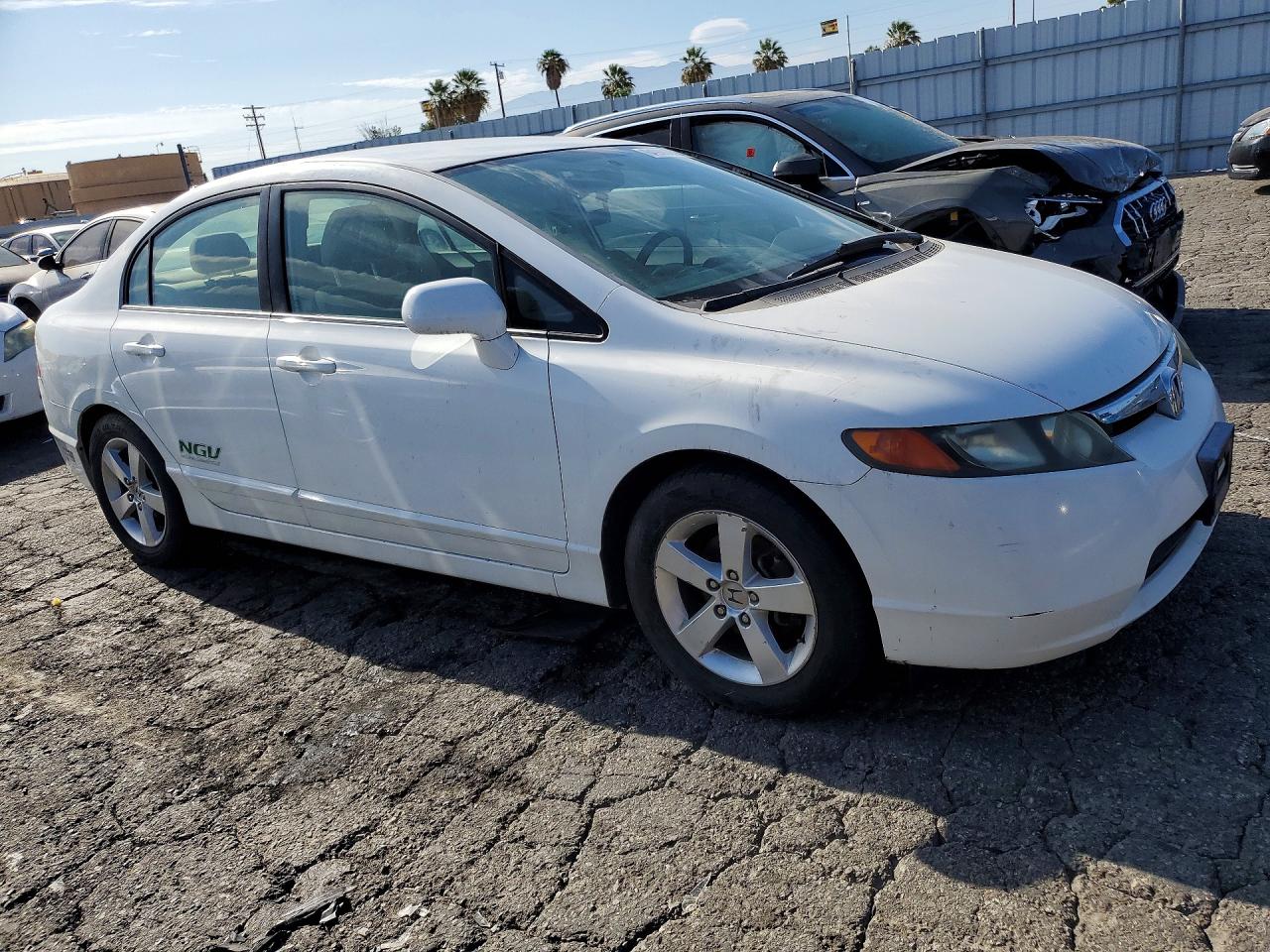 2007 Honda Civic Gx White vin: 1HGFA46557L000717