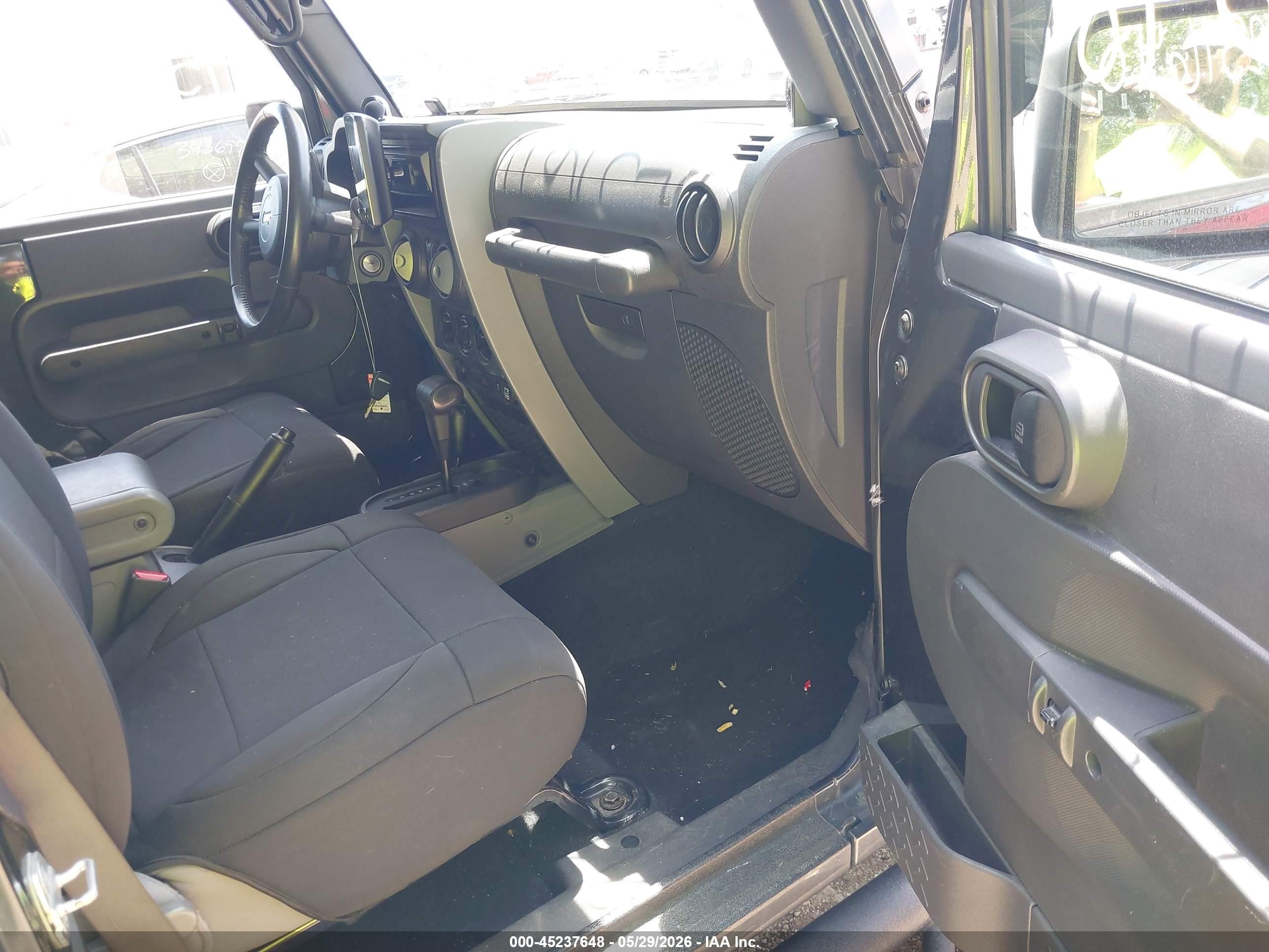 2010 Jeep Wrangler Sport Gray vin: 1J4AA2D10AL135098