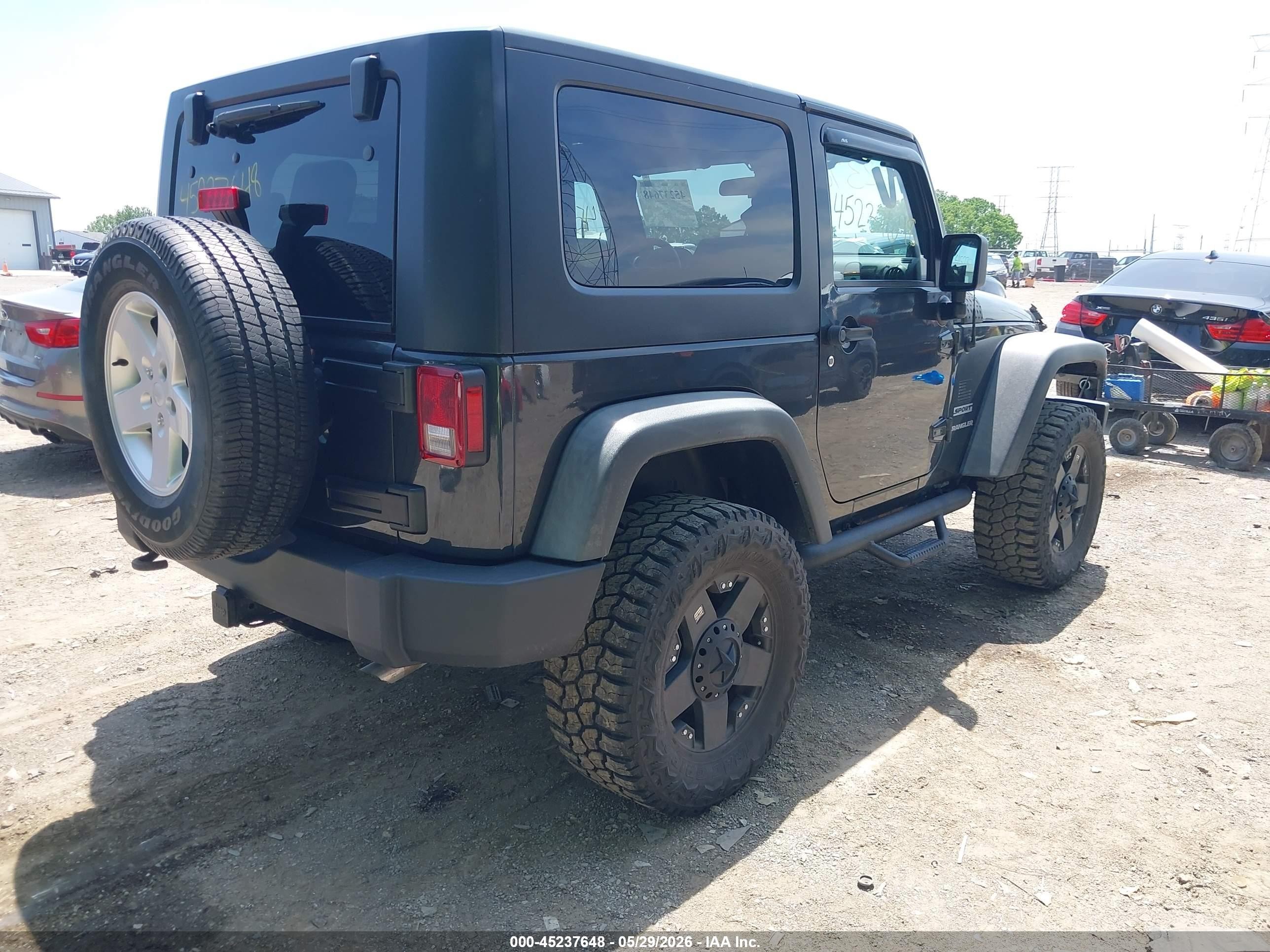 2010 Jeep Wrangler Sport Gray vin: 1J4AA2D10AL135098