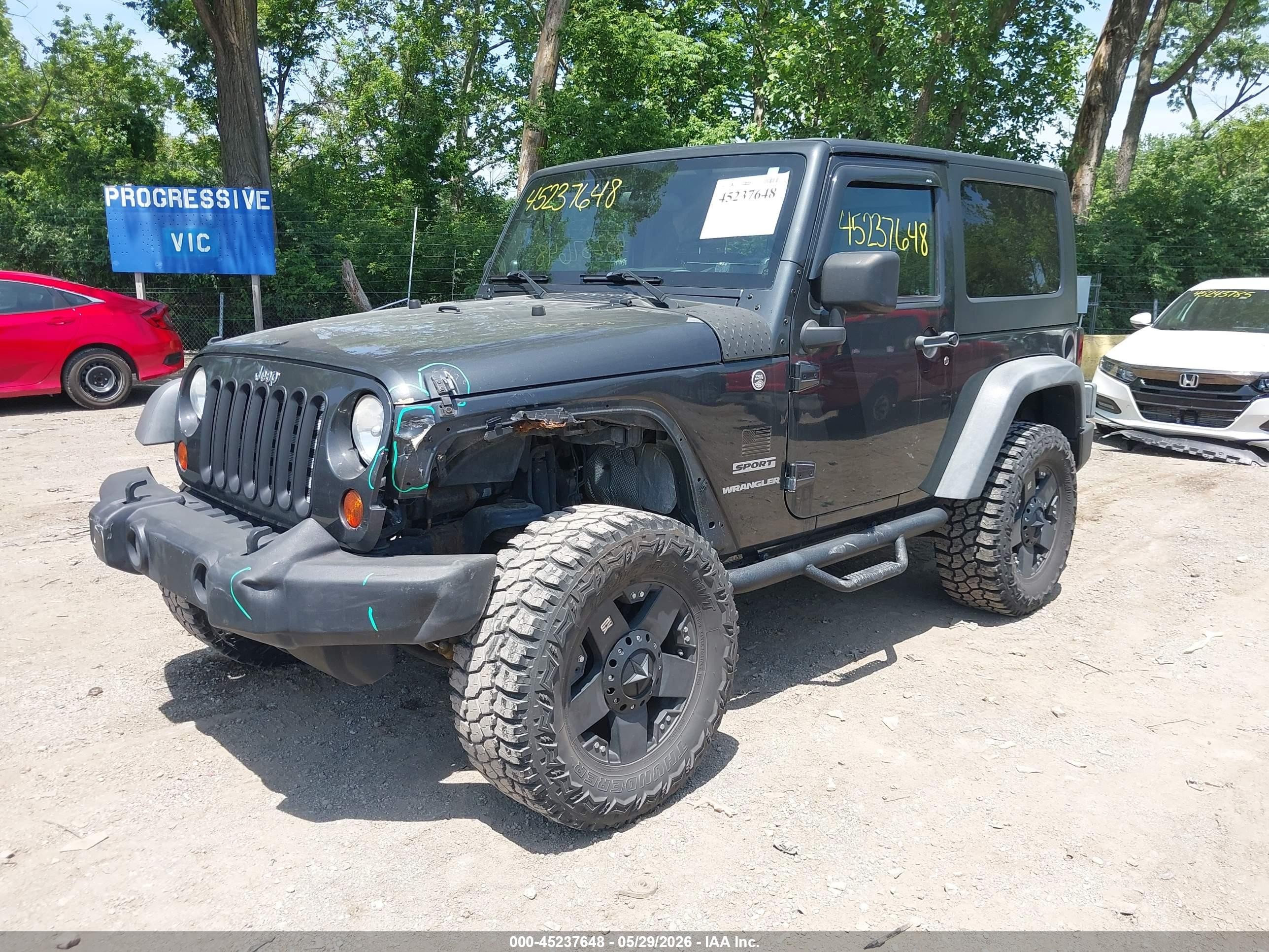2010 Jeep Wrangler Sport Gray vin: 1J4AA2D10AL135098